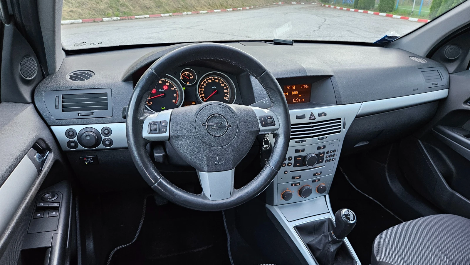 Opel Astra 1.4 Gaz/Klimatik/Facelift - изображение 10