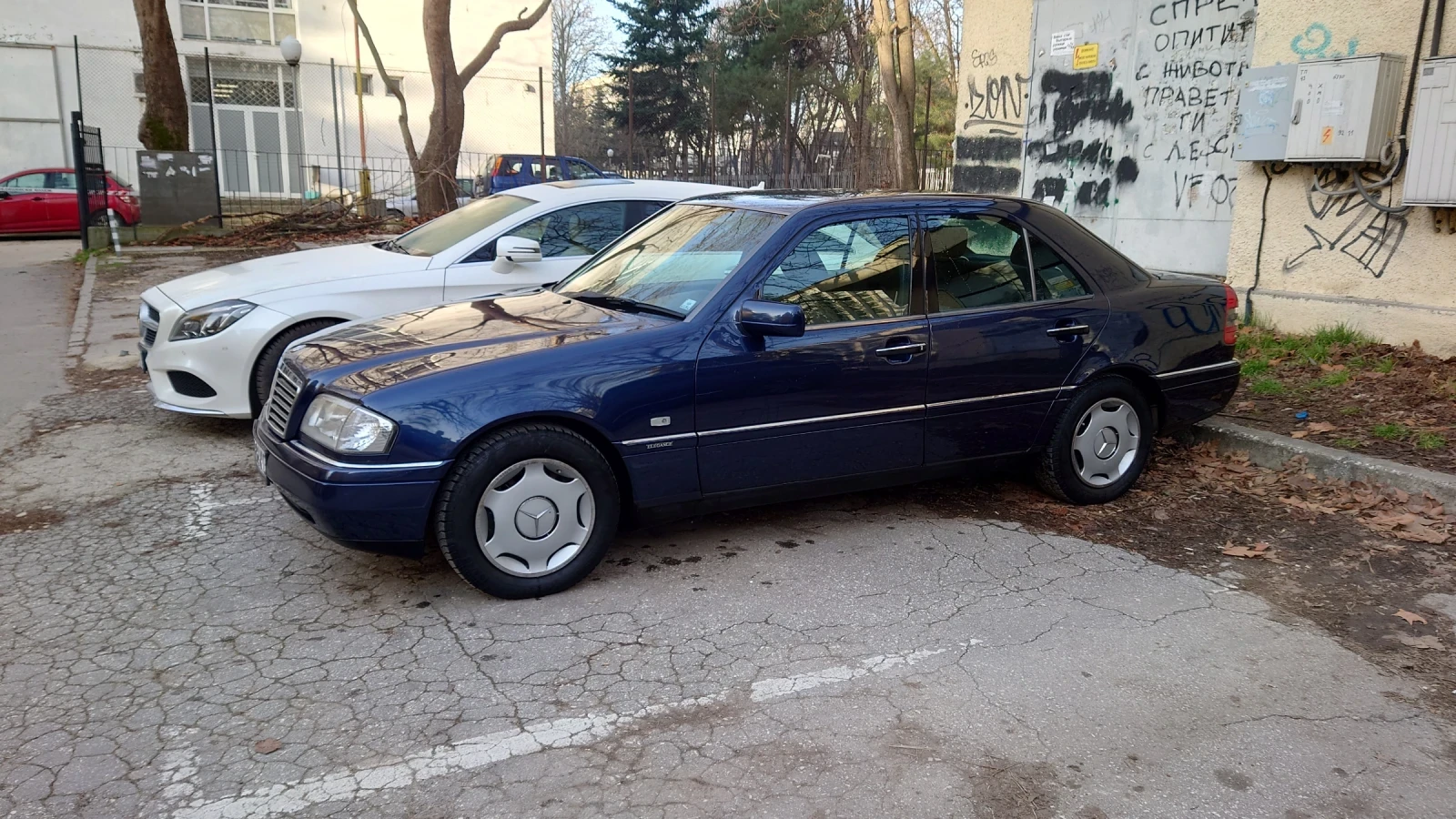 Mercedes-Benz C 180 | Mobile.bg � ����������� 17