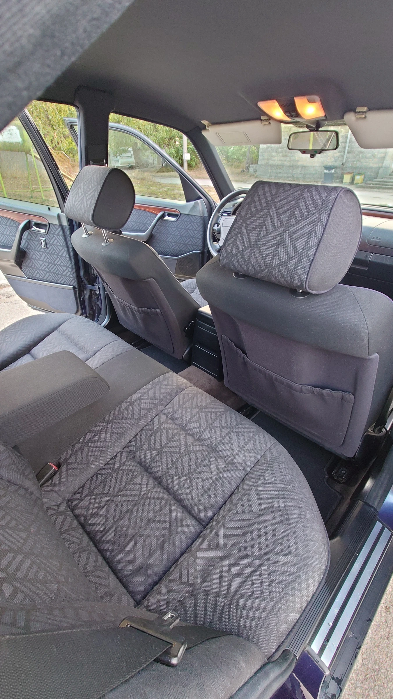 Mercedes-Benz C 180 | Mobile.bg   12