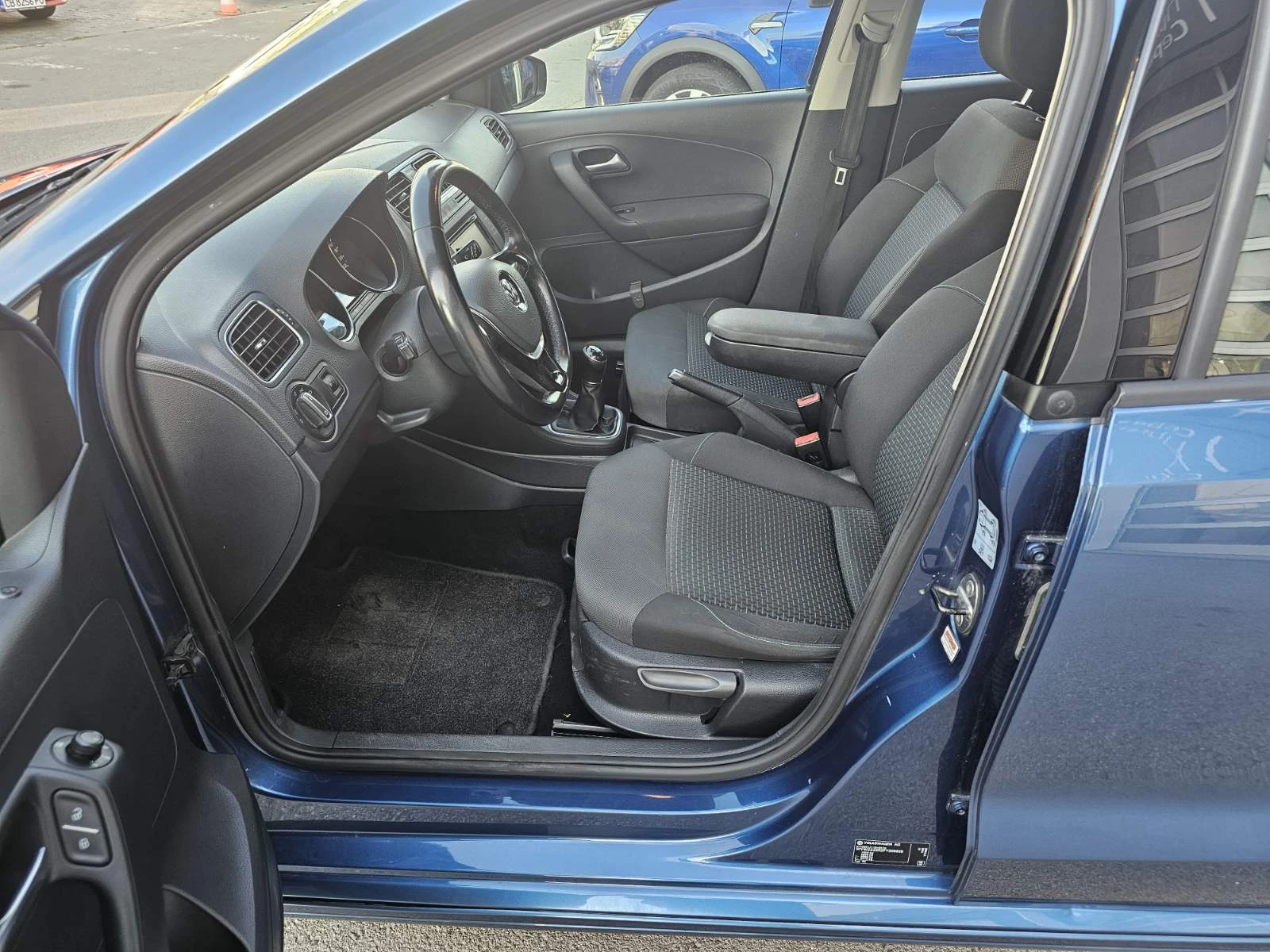 VW Polo 1.4  | Mobile.bg   11