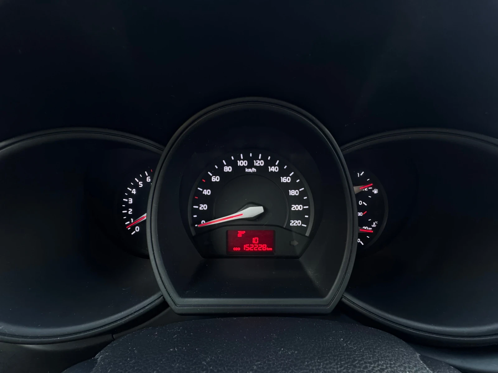 Kia Rio 1.4 16V Swiss | Mobile.bg — изображение 15