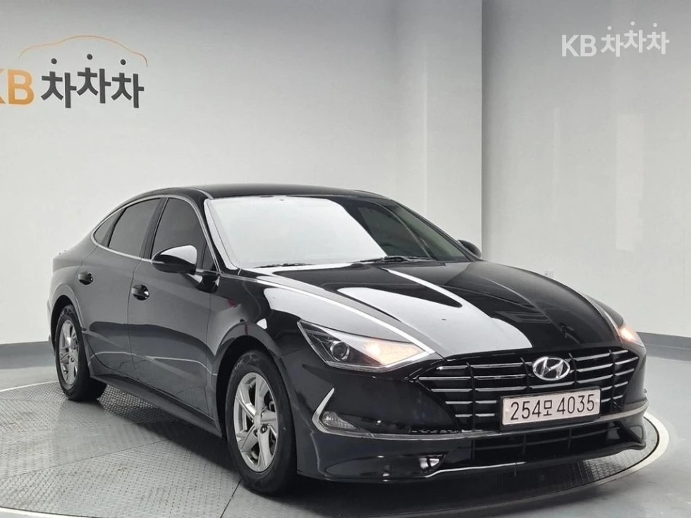 Hyundai Sonata 2021 - изображение 4