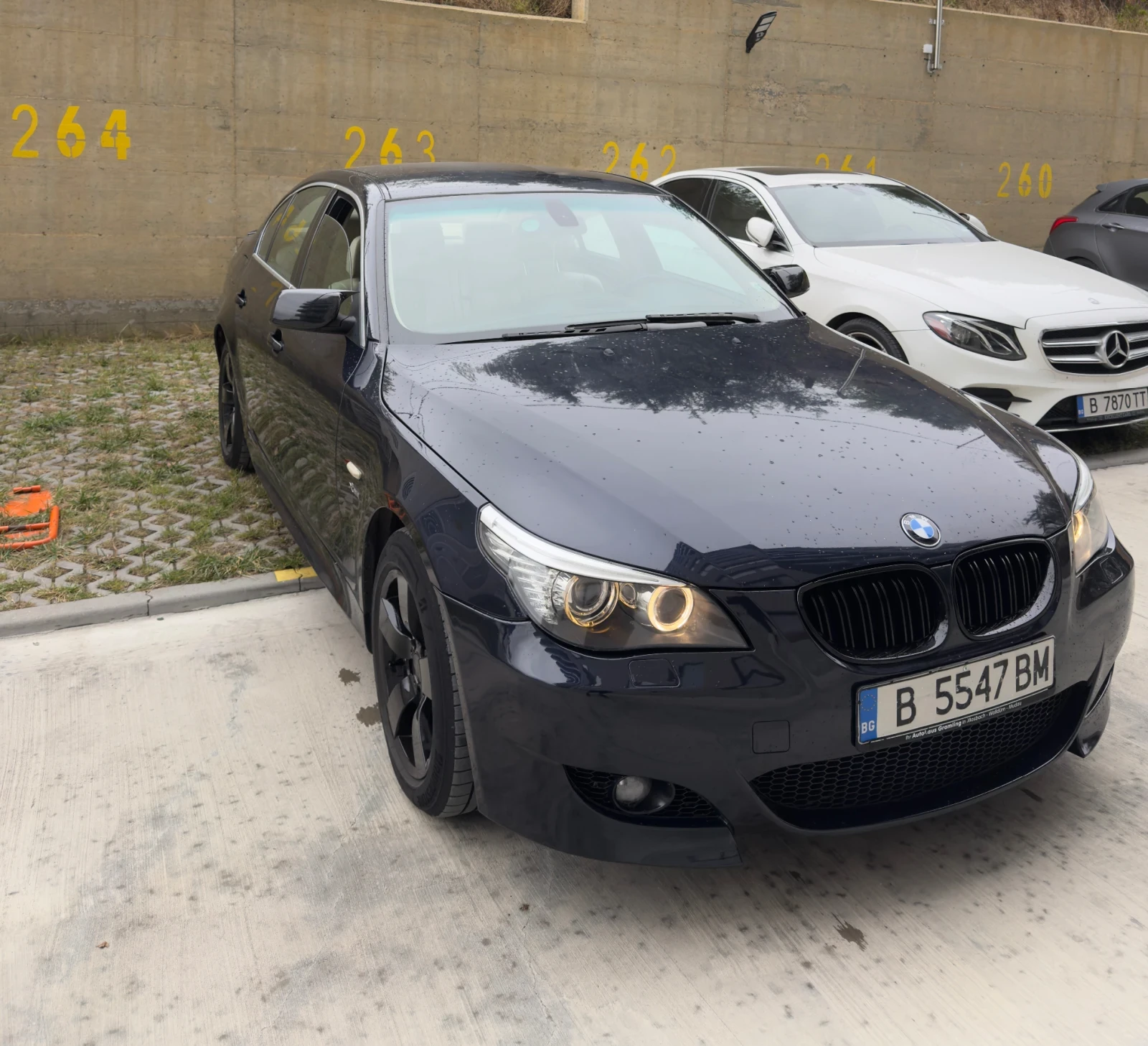 BMW 530 Facelift* CIC* iDrive* ВАКУМ* KEYLESS* ПОДГРЕВ* AD - изображение 2