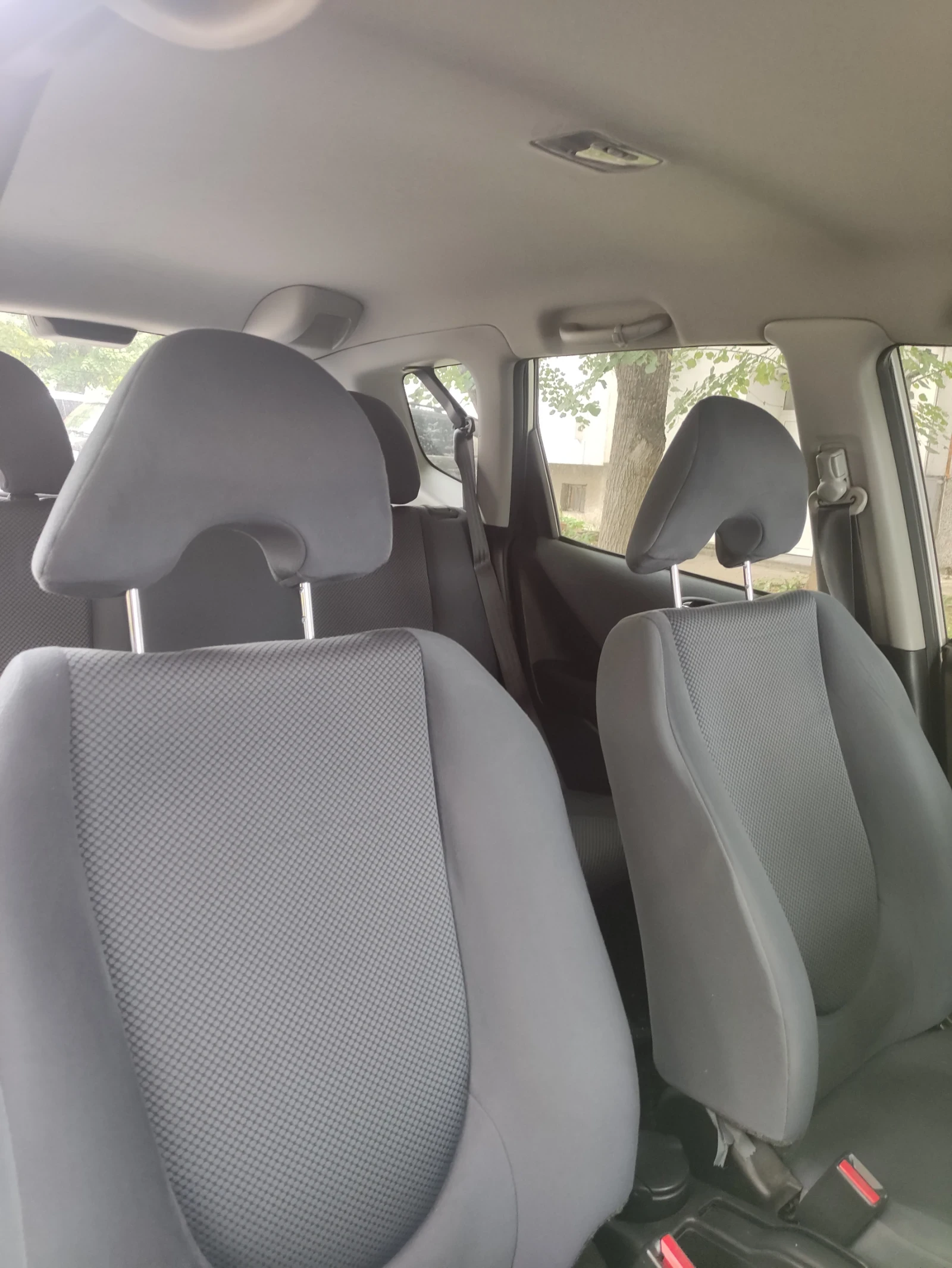 Honda Jazz  - изображение 8