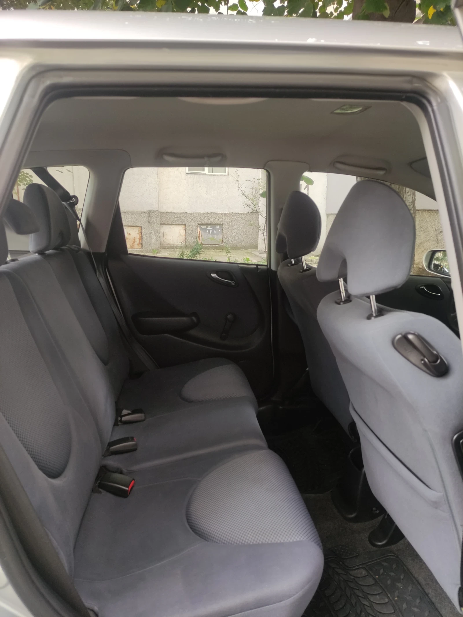 Honda Jazz  - изображение 10