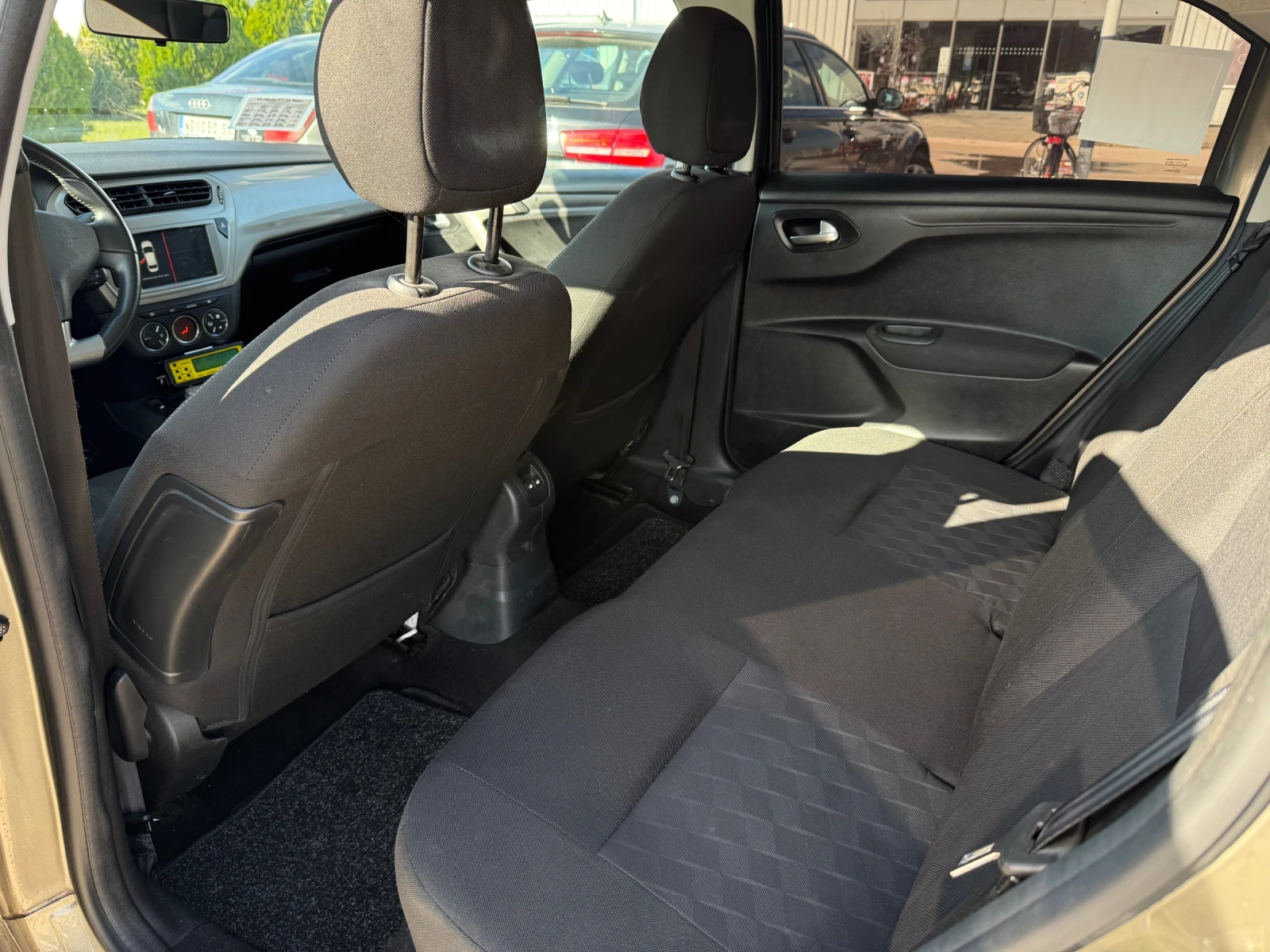 Citroen C-Elysee 1.6  2017 | Mobile.bg   9