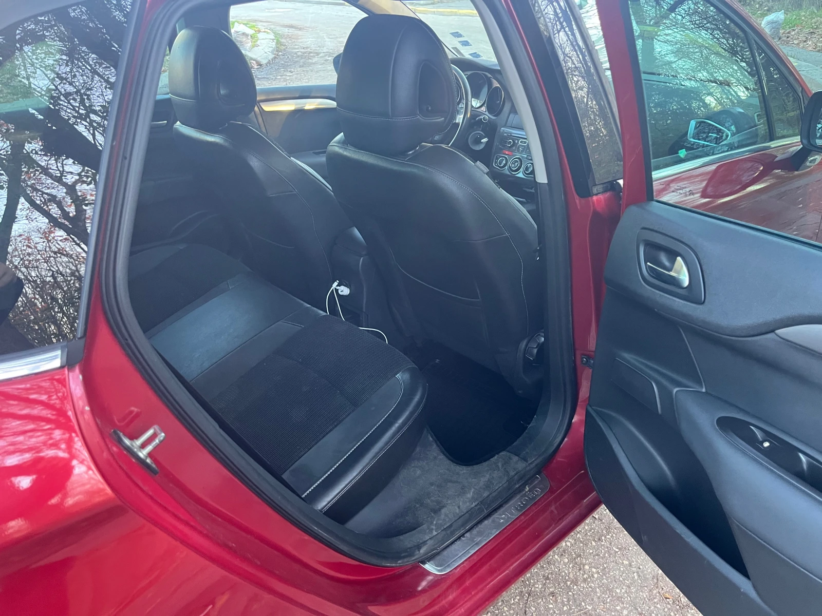 Citroen C4 1.6 e HDI  | Mobile.bg   10