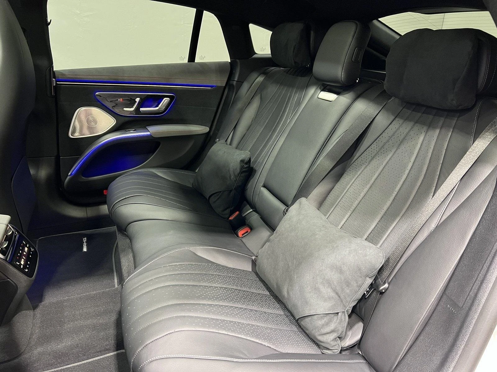 Mercedes-Benz EQS 450 4-MATIC AMG AIRMATIC PANORAMA BURMESTER 360 | Mobile.bg   13