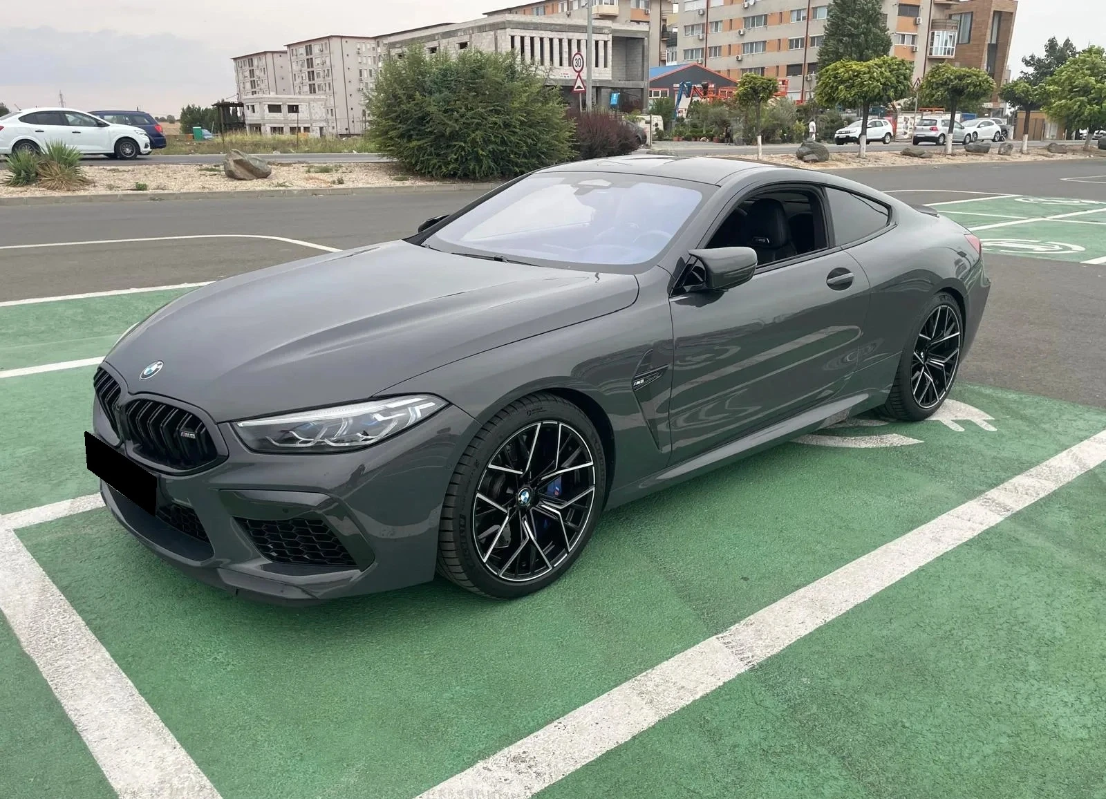 BMW M8 Competition - изображение 3