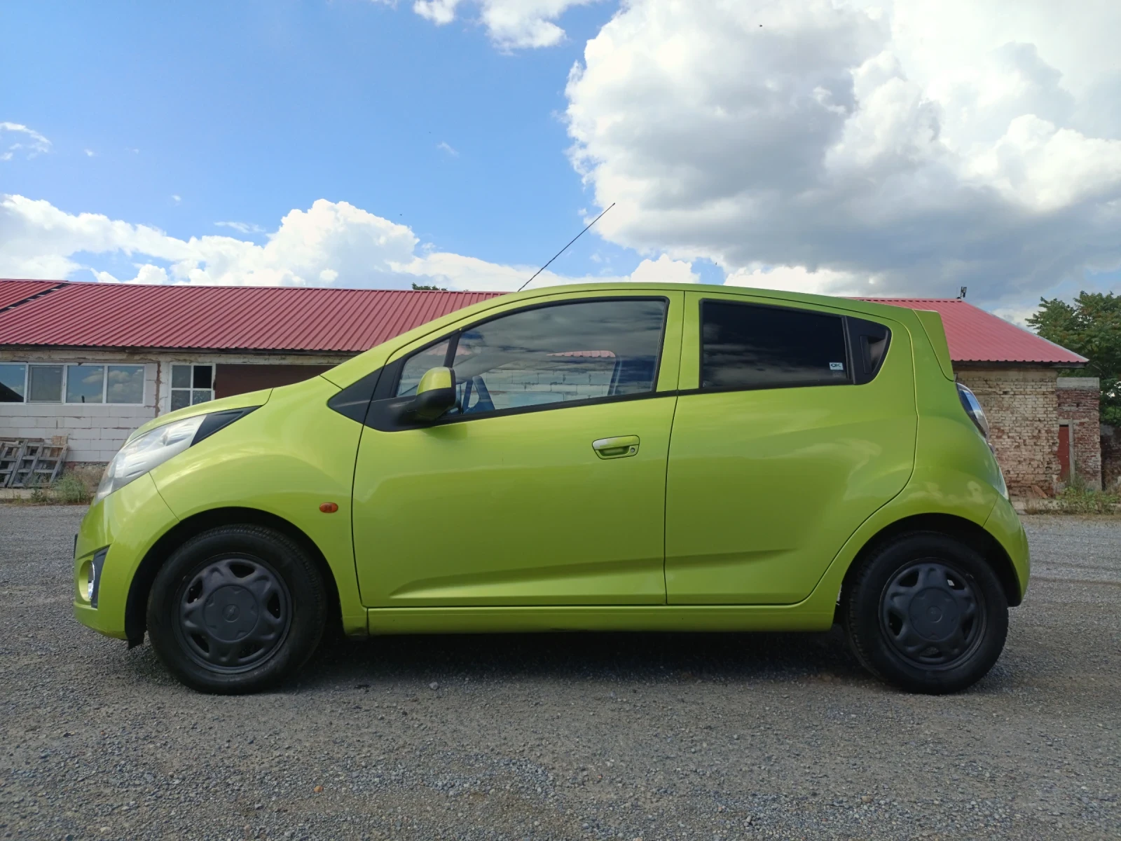 Chevrolet Spark 1.0 EURO 5 b, снимка 9 - Автомобили и джипове - 52837059