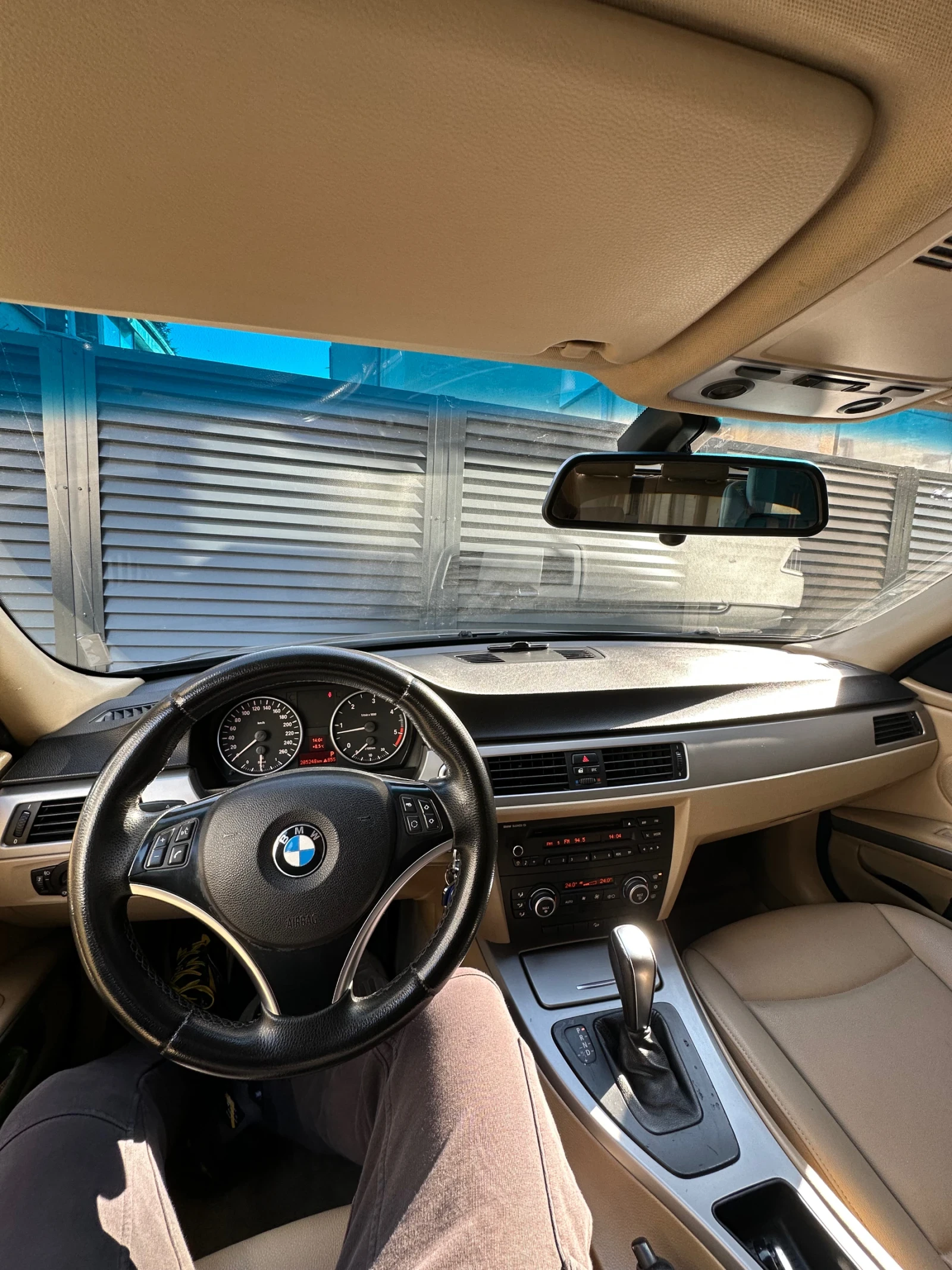 BMW 330 Е91 330 XD 4x4 - изображение 6