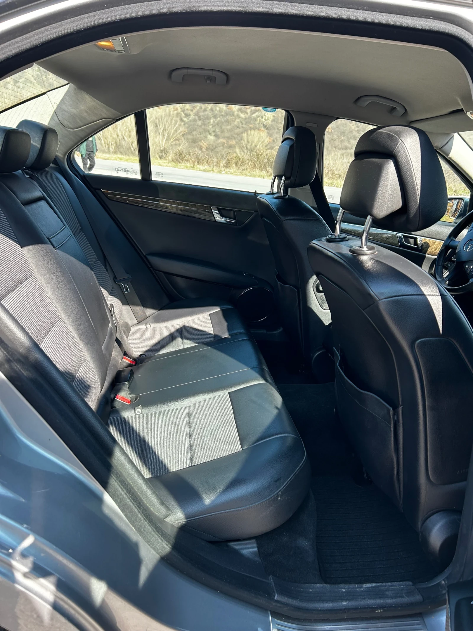 Mercedes-Benz C 200, снимка 4 - Автомобили и джипове - 53852089