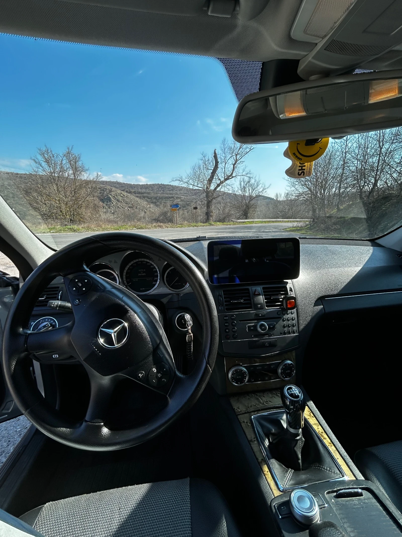 Mercedes-Benz C 200, снимка 8 - Автомобили и джипове - 53852089