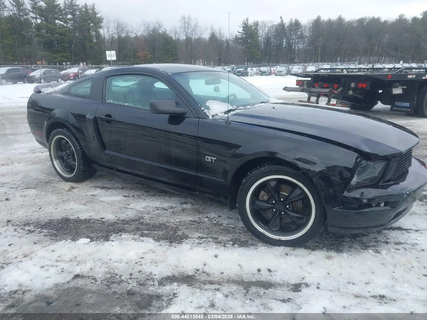 Ford Mustang 4.6l GT Deluxe * Kрайна цена до България*  | Auto.bg — изображение 1