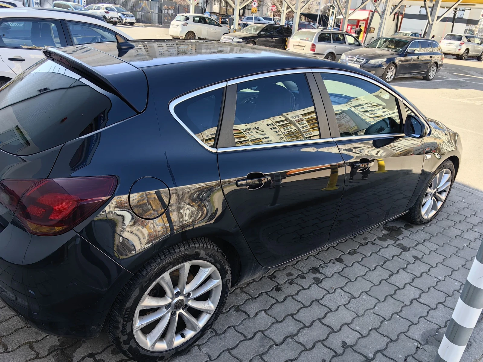 Opel Astra J 1.7 cdt, снимка 4 - Автомобили и джипове - 54441790