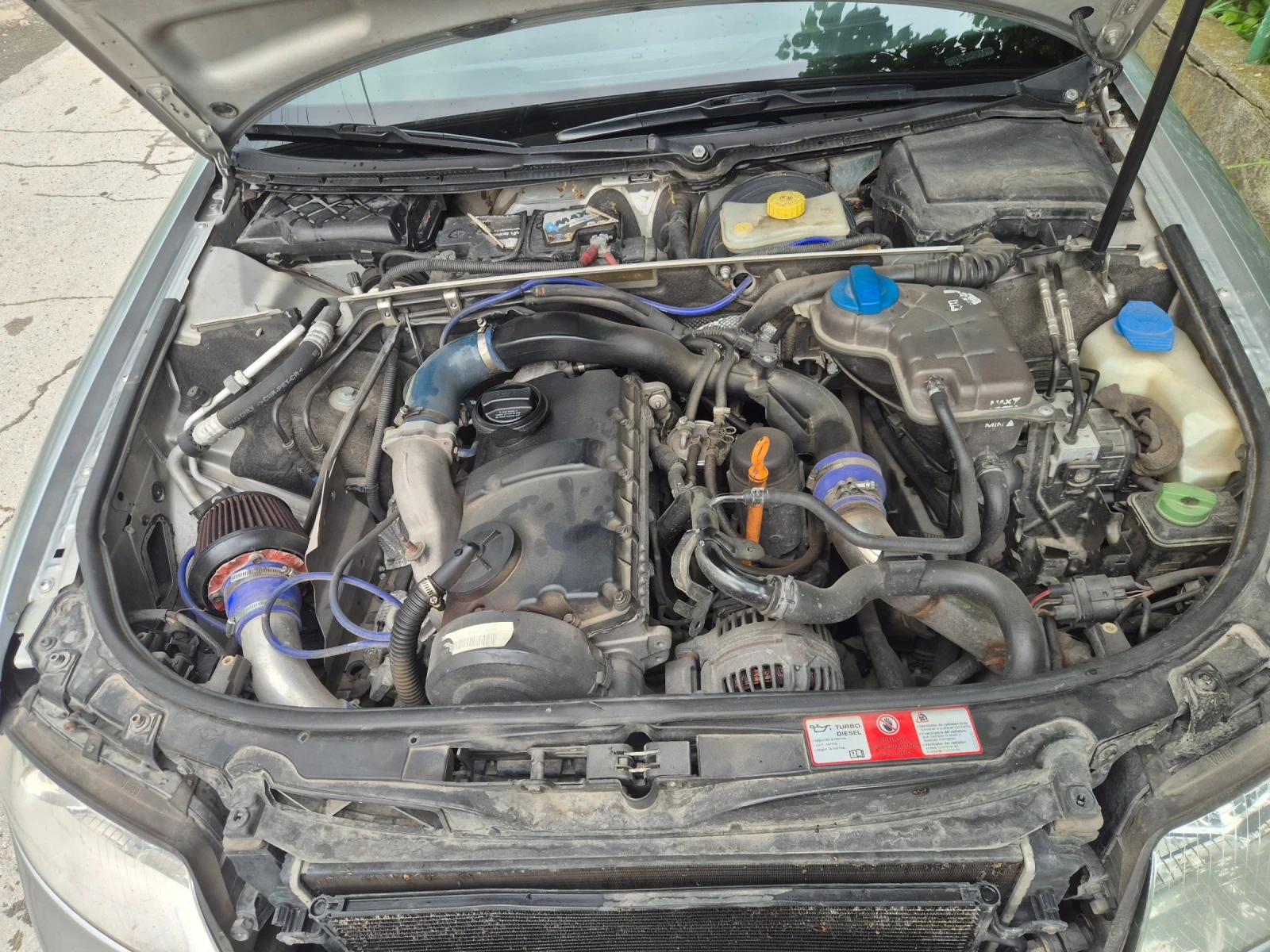 Audi A4 1.9 тди, снимка 14 - Автомобили и джипове - 54654719