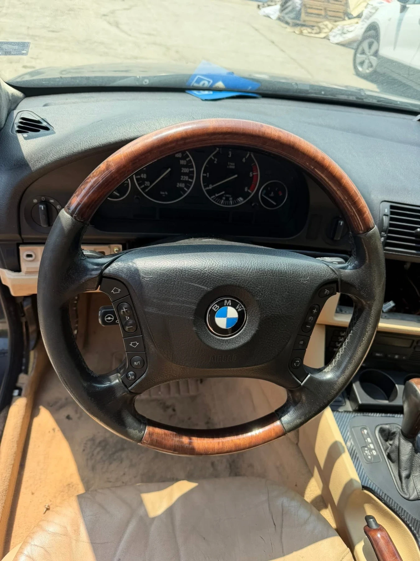 BMW 530, снимка 8 - Автомобили и джипове - 54783342