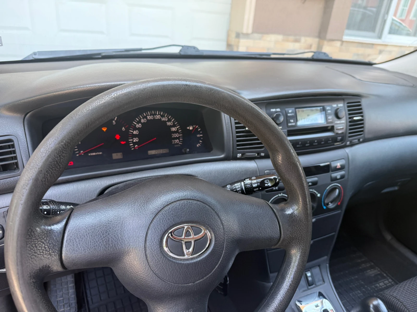 Toyota Corolla, снимка 10 - Автомобили и джипове - 54822133