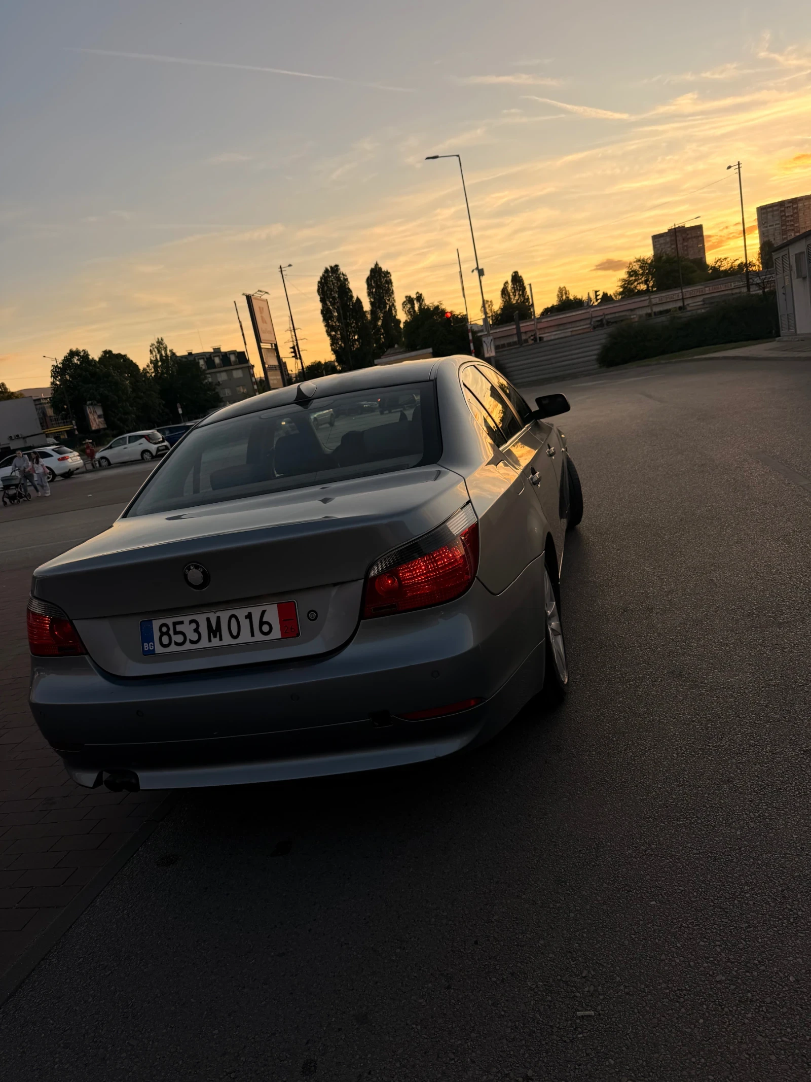 BMW 525  3 дизел 260+ коня, снимка 4 - Автомобили и джипове - 54896546