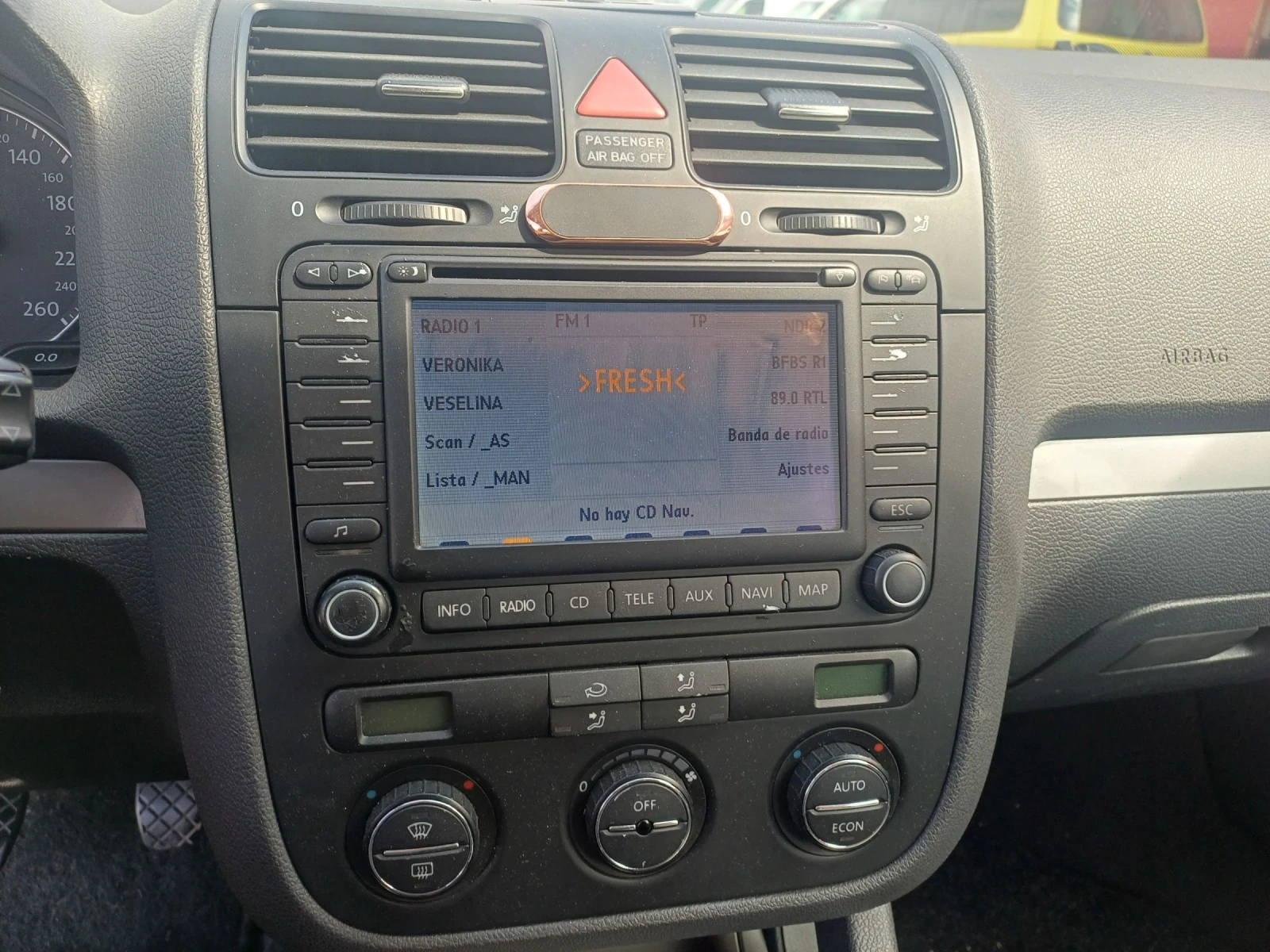 VW Golf 2, 0fsi Navi, снимка 11 - Автомобили и джипове - 55038914