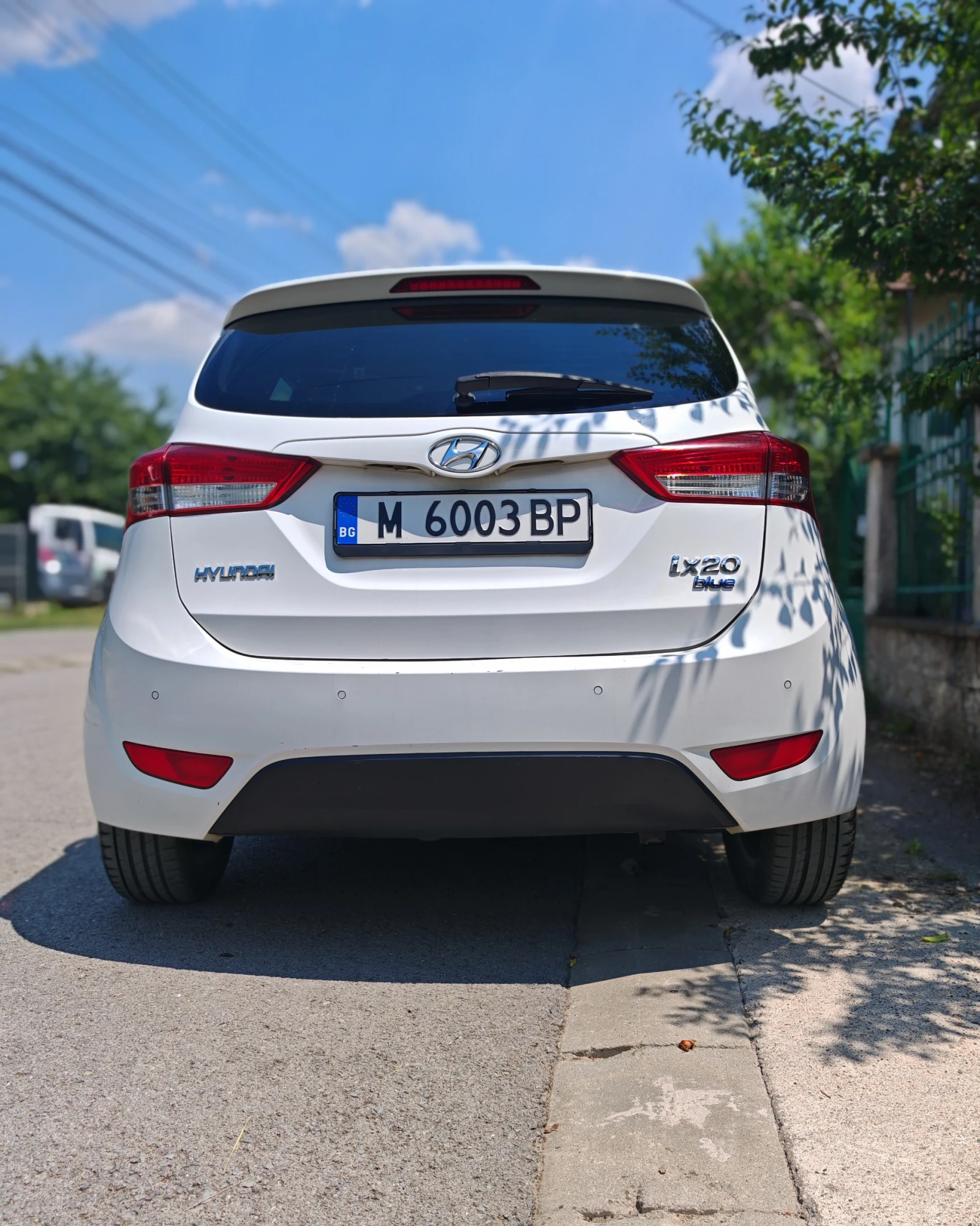 Hyundai Ix20, снимка 5 - Автомобили и джипове - 55071658
