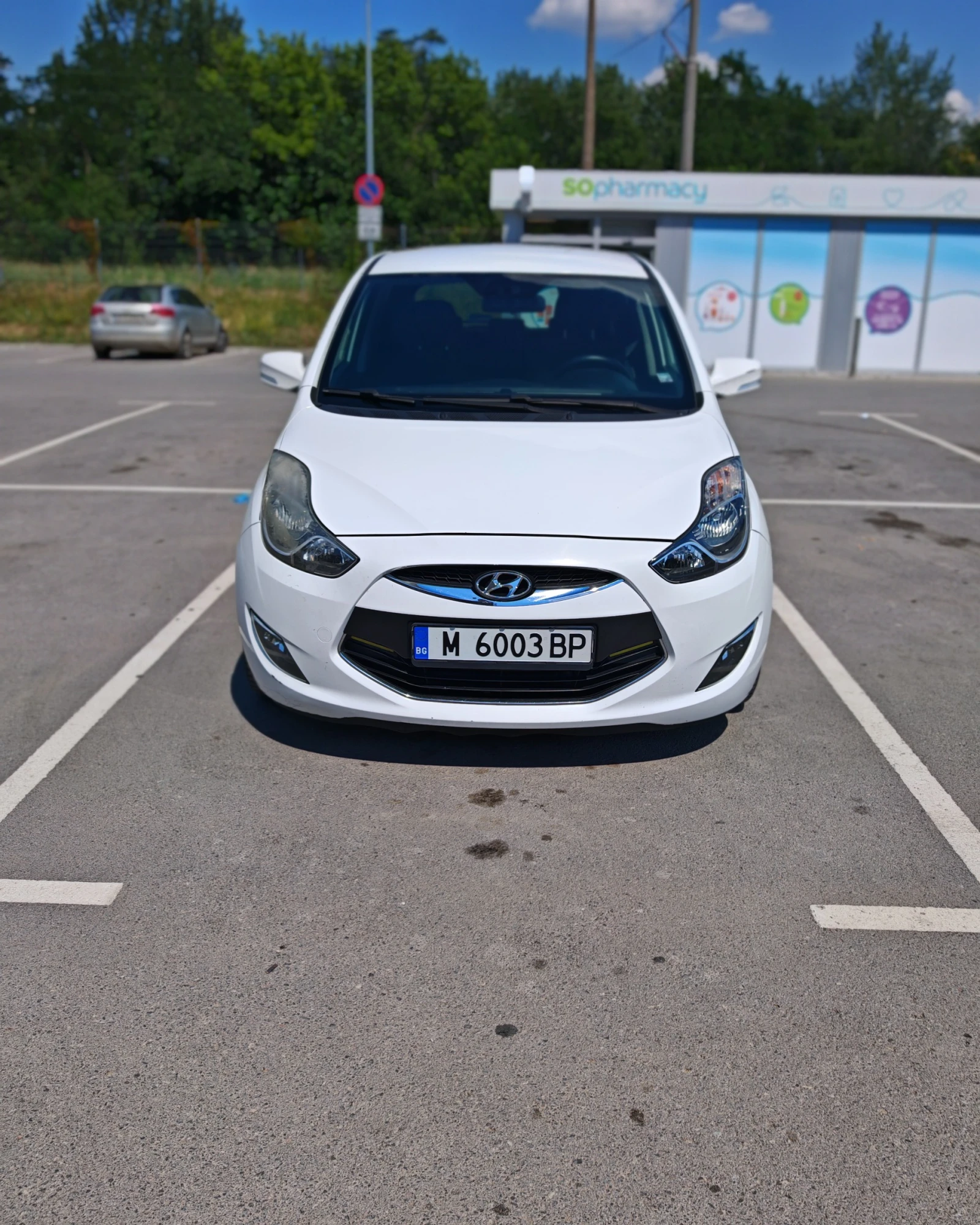 Hyundai Ix20, снимка 8 - Автомобили и джипове - 55071658