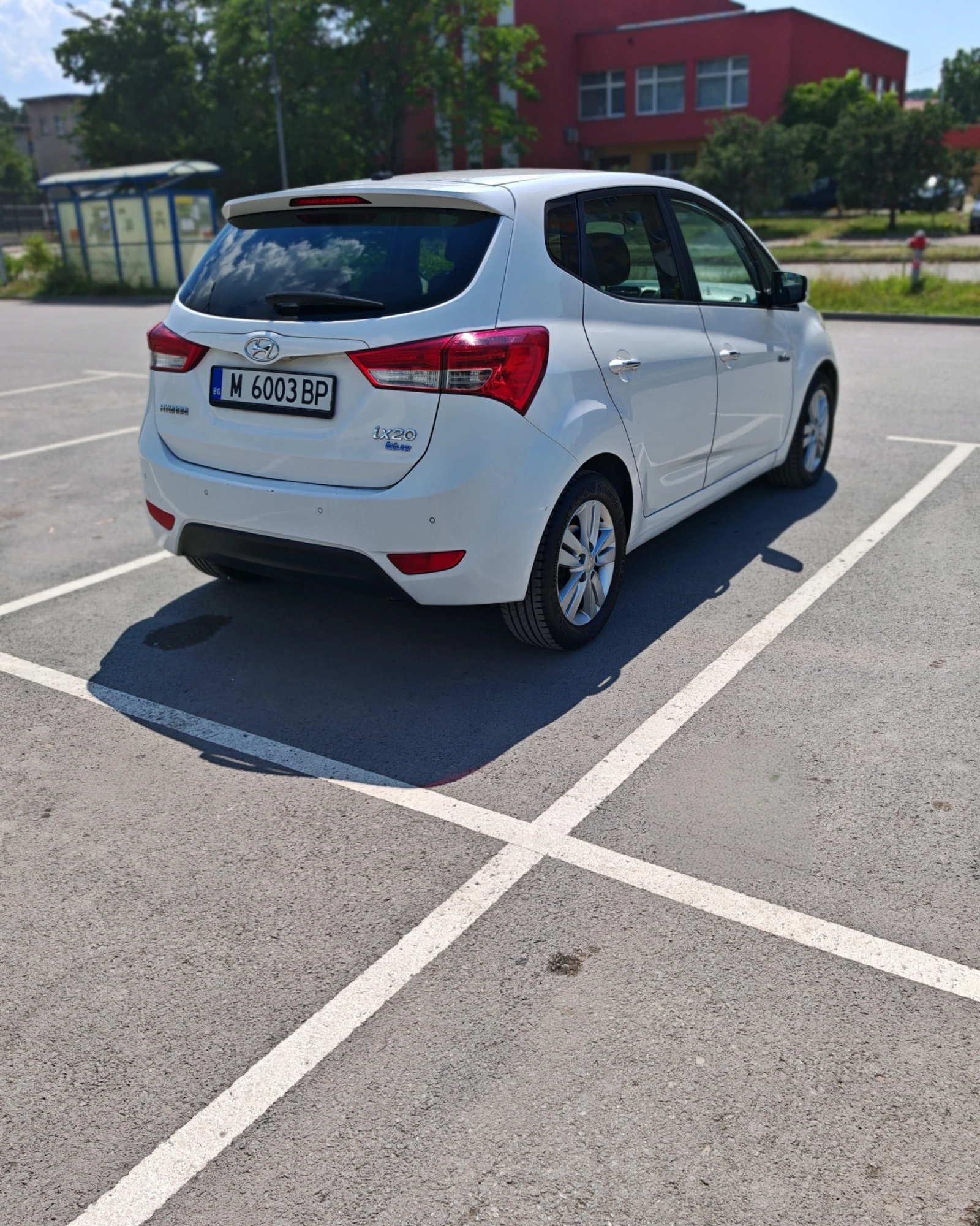 Hyundai Ix20, снимка 6 - Автомобили и джипове - 55071658