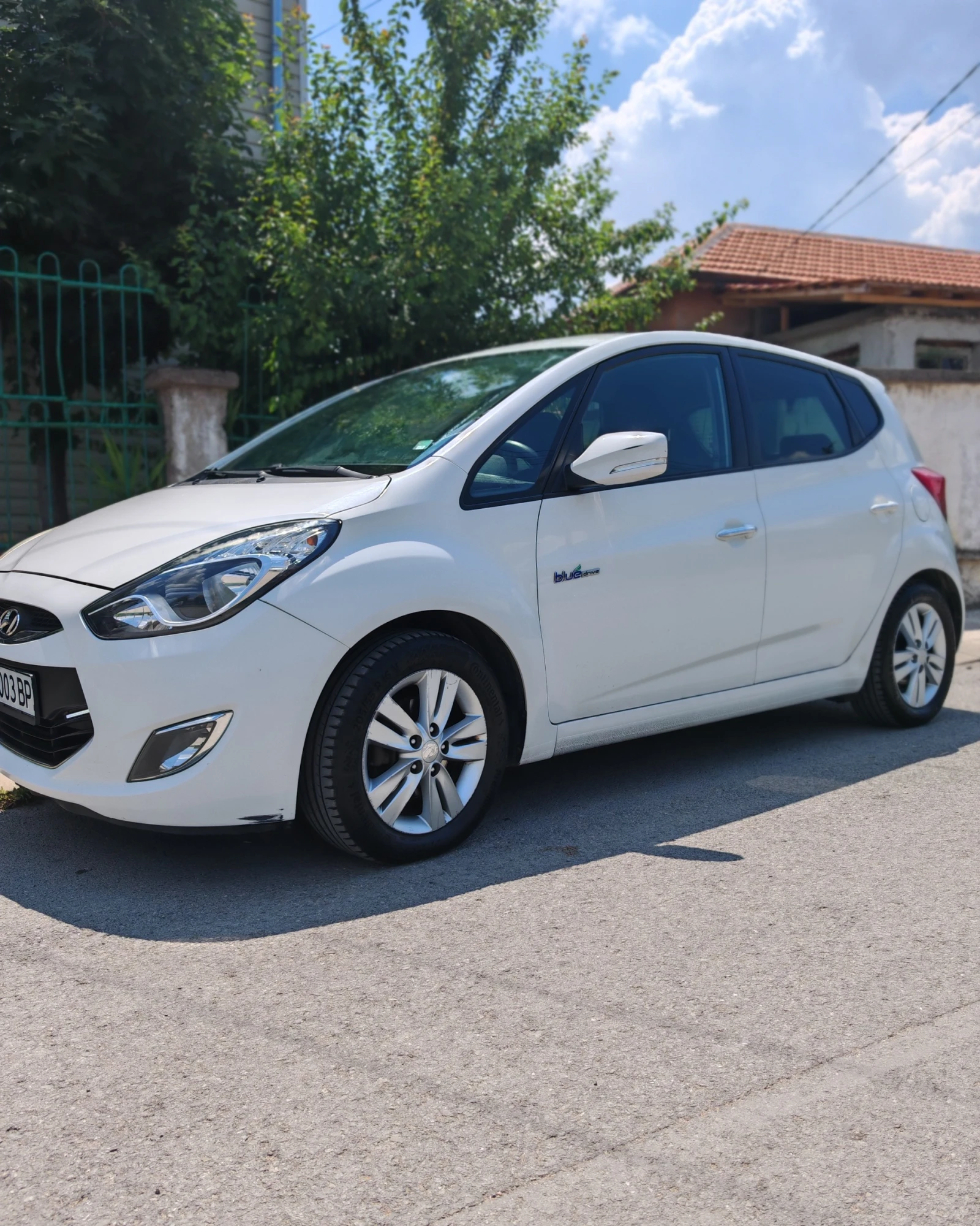 Hyundai Ix20, снимка 2 - Автомобили и джипове - 55071658