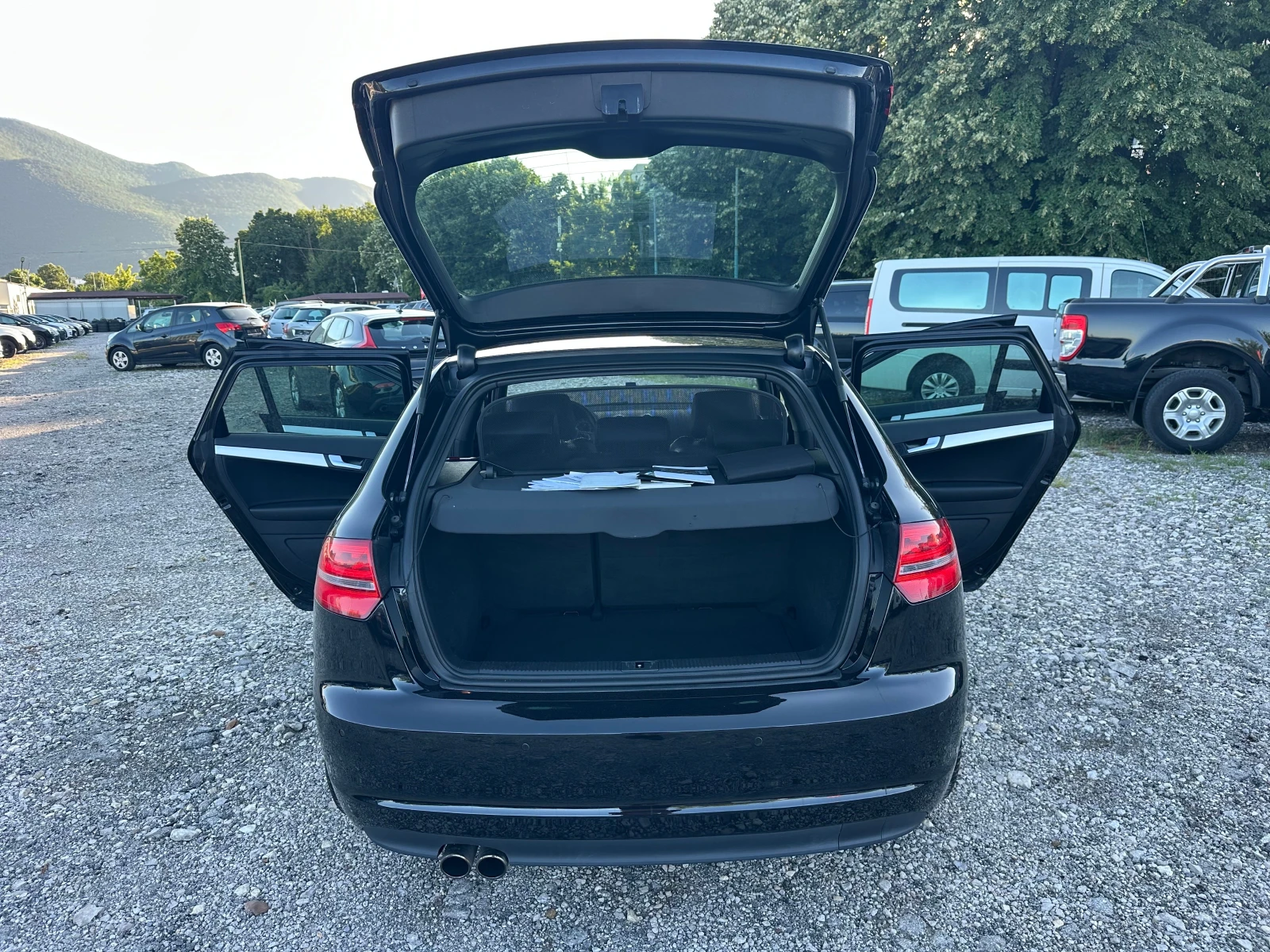 Audi A3 2.0TDI 140kc S-LINE AUTOMAT ITALIA, снимка 16 - Автомобили и джипове - 55160655