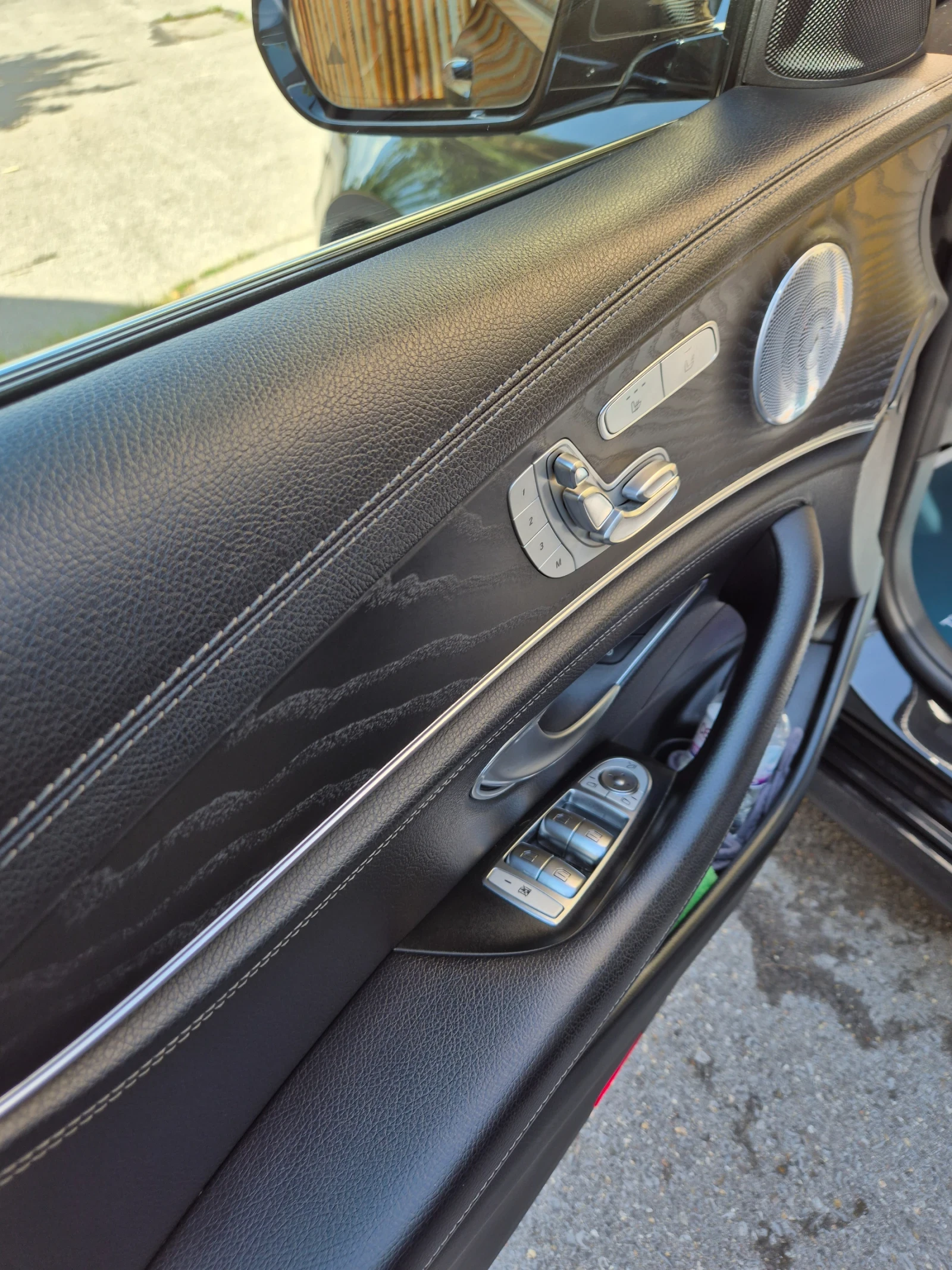 Mercedes-Benz E 220 2.2, снимка 8 - Автомобили и джипове - 55385940