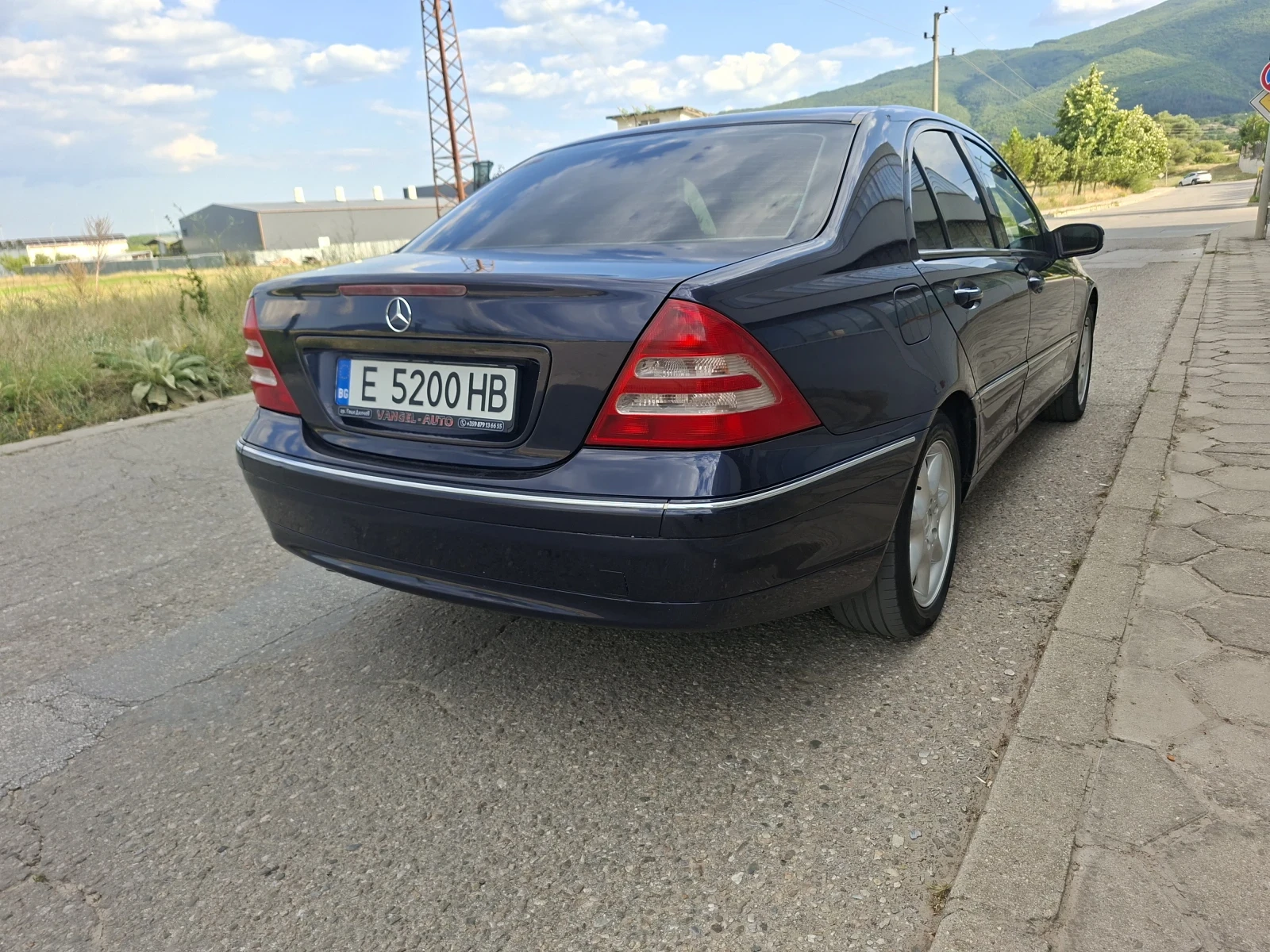 Mercedes-Benz C 240 ГАЗ/БЕНЗИН/, снимка 5 - Автомобили и джипове - 55545275