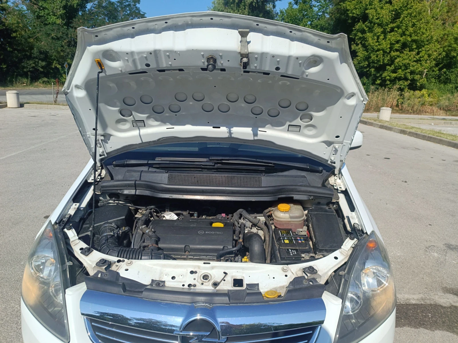 Opel Zafira  1.6 CNG Turbo 150hp, снимка 16 - Автомобили и джипове - 55606579