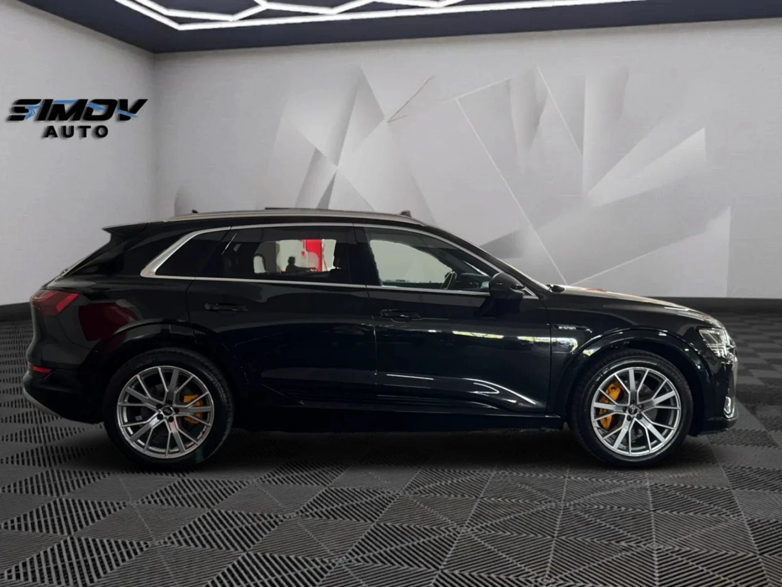 Audi E-Tron 55 S-LINE PLUS 95KWH B&O HEAD-UP ПАНОРАМА KEYLESS , снимка 7 - Автомобили и джипове - 55615891