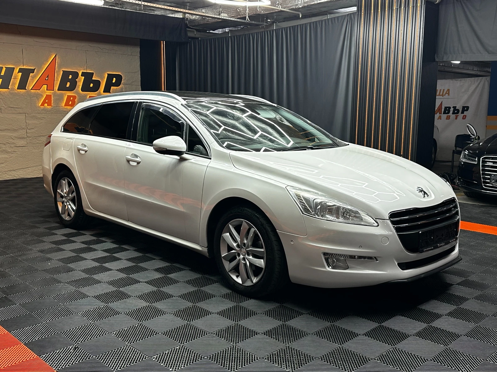 Peugeot 508 1.6Hdi/Автоматик, снимка 3 - Автомобили и джипове - 55624132