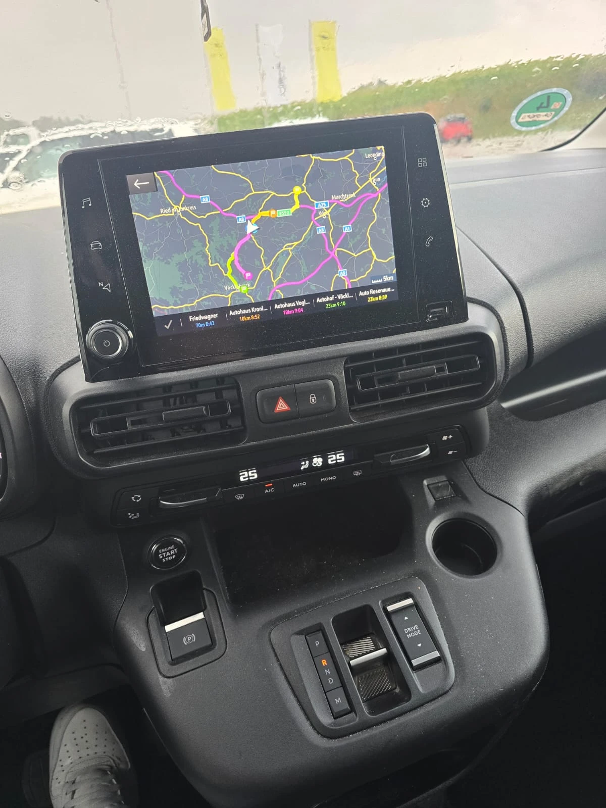 Opel Combo 1.5TDI-AВТОМАТ, снимка 10 - Автомобили и джипове - 55687665