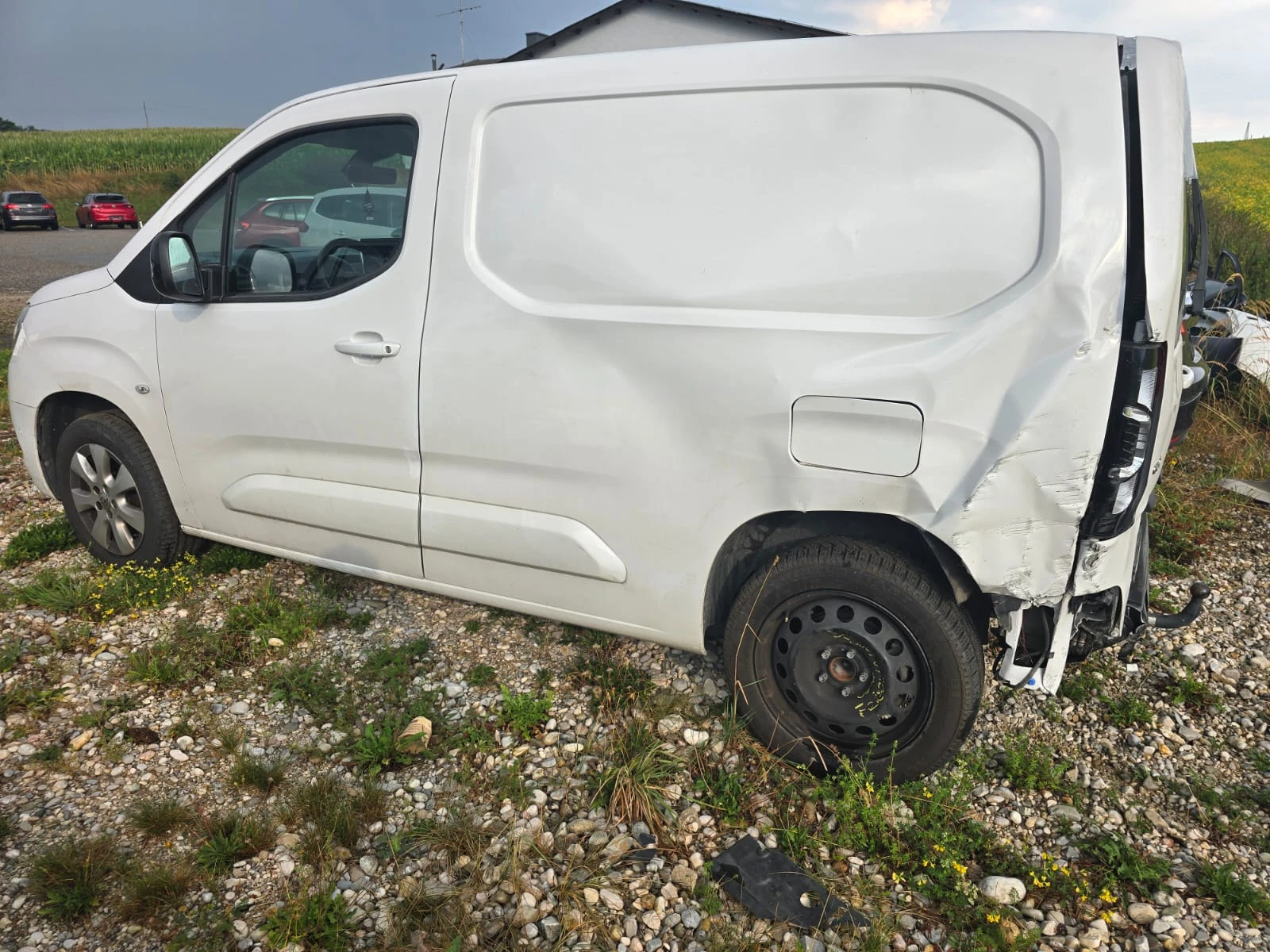 Opel Combo 1.5TDI-AВТОМАТ, снимка 2 - Автомобили и джипове - 55687665