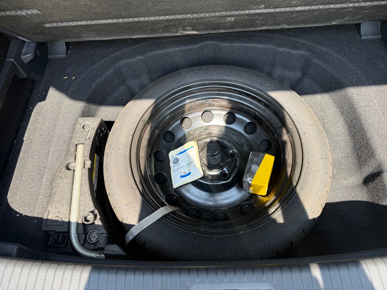 VW Golf 7.5 2.0tdi 150hp Дистроник , снимка 12 - Автомобили и джипове - 55702630