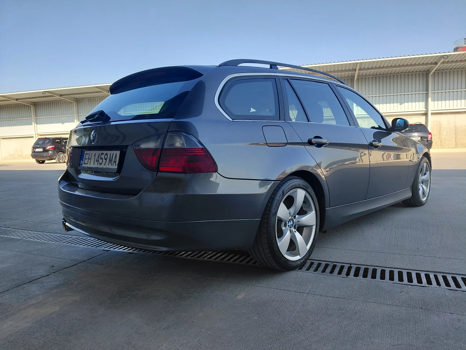 BMW 325 Е91, снимка 4 - Автомобили и джипове - 55796395