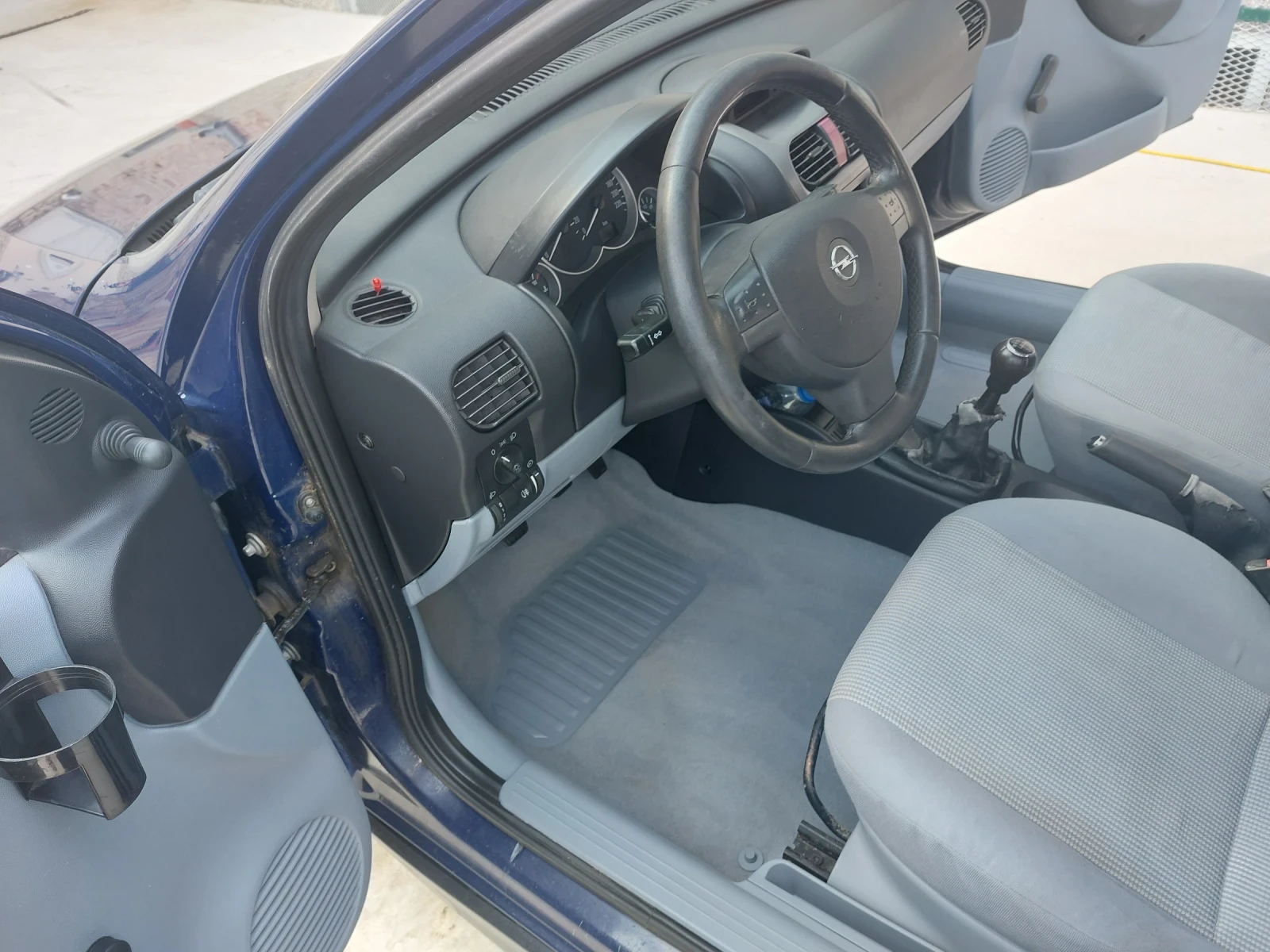 Opel Corsa 1.2  16v 75 кс, снимка 10 - Автомобили и джипове - 55981861