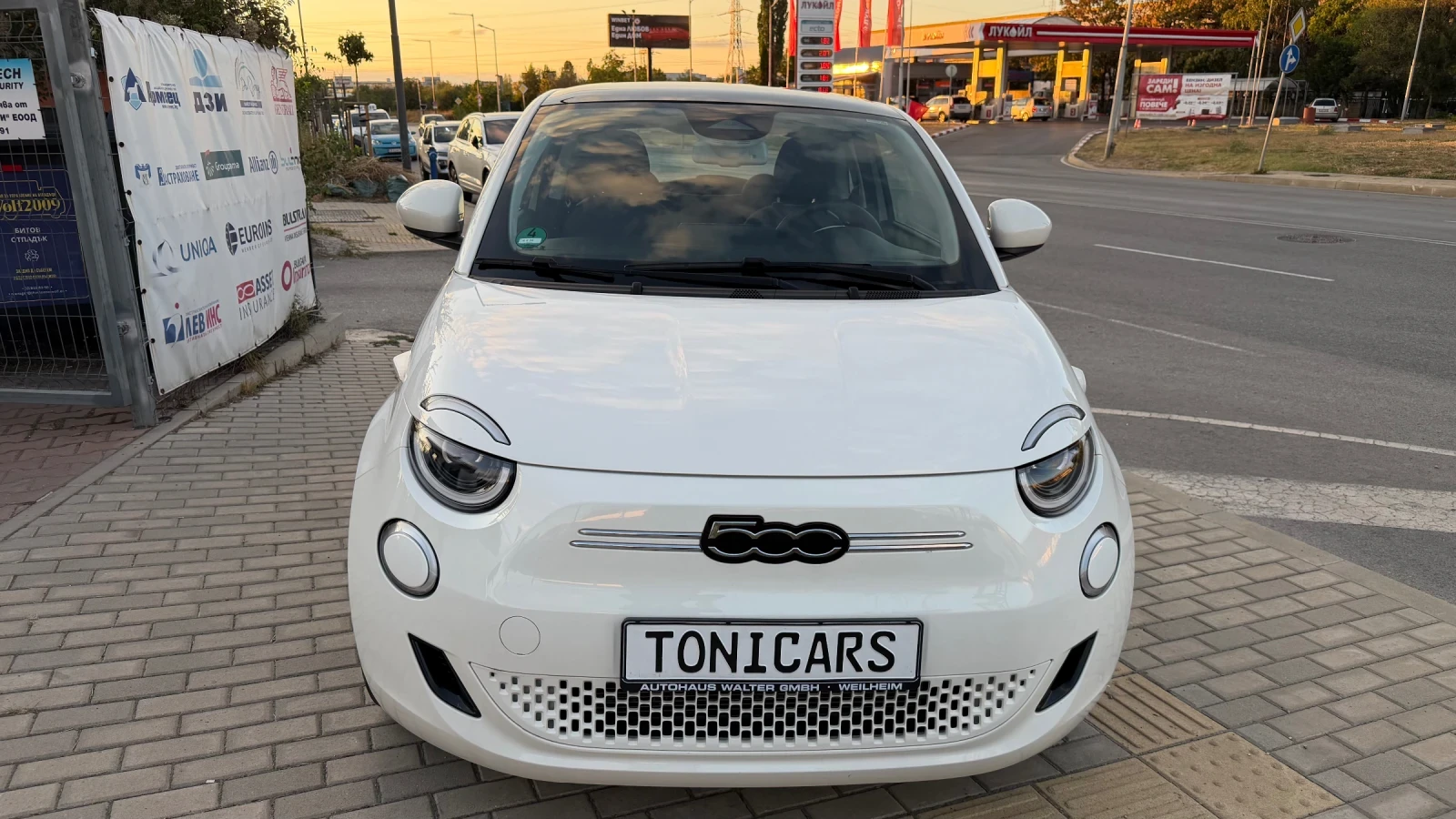 Fiat 500e 43kw LaPrima 3+ 1 Панорама Германия, снимка 8 - Автомобили и джипове - 56060616
