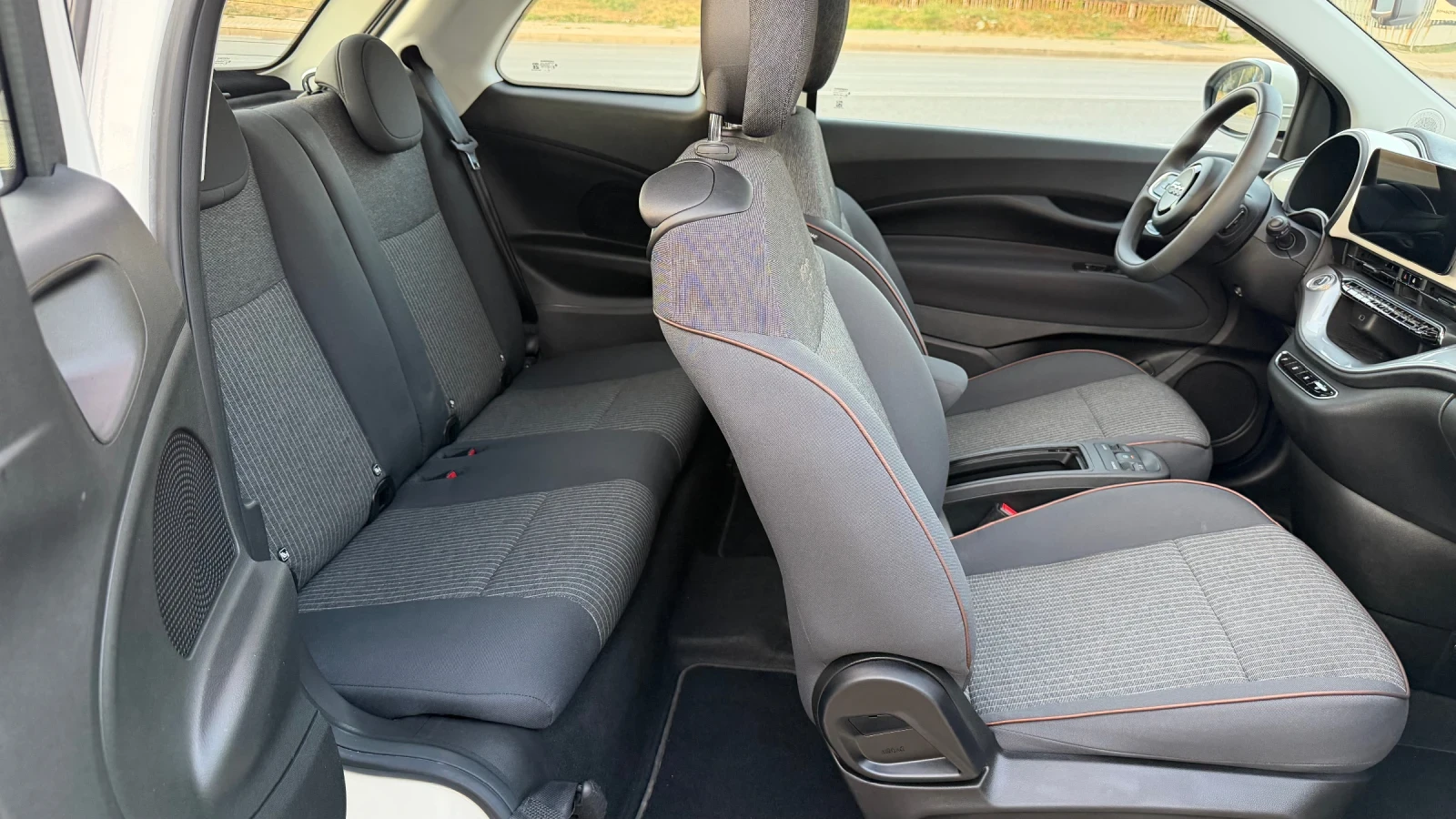 Fiat 500e 43kw LaPrima 3+ 1 Панорама Германия, снимка 12 - Автомобили и джипове - 56060616