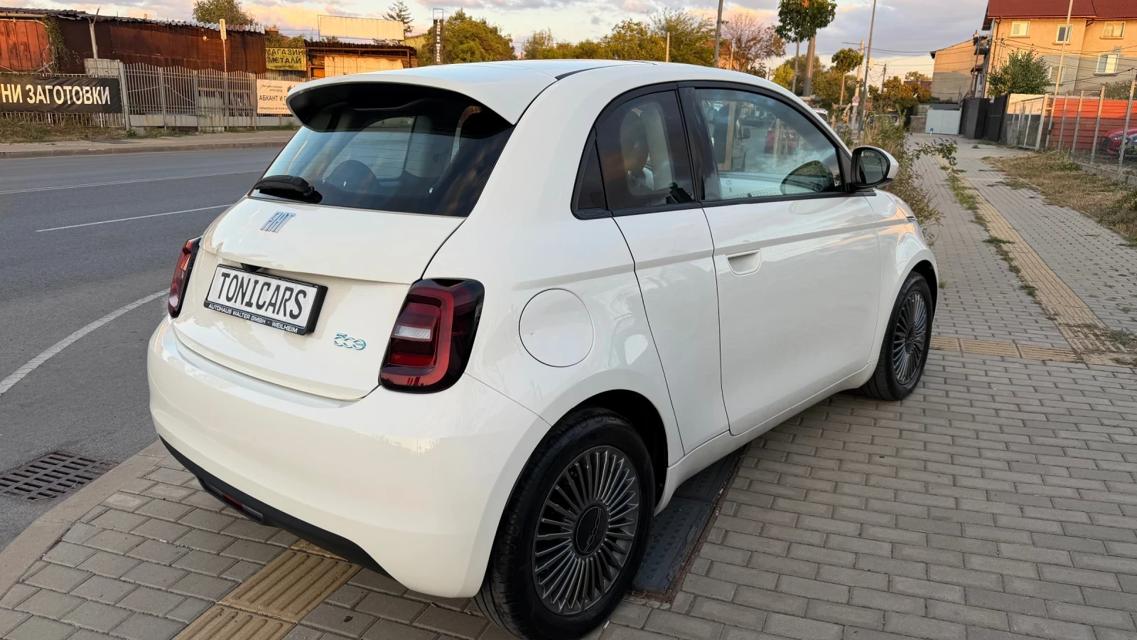 Fiat 500e 43kw LaPrima 3+ 1 Панорама Германия, снимка 5 - Автомобили и джипове - 56060616