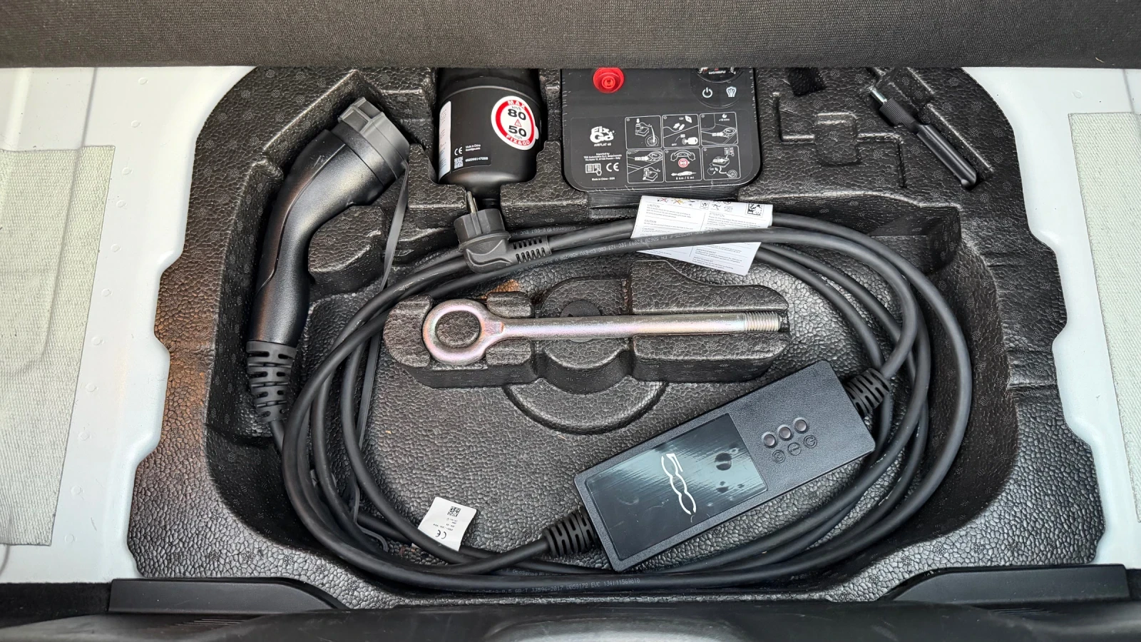 Fiat 500e 43kw LaPrima 3+ 1 Панорама Германия, снимка 14 - Автомобили и джипове - 56060616