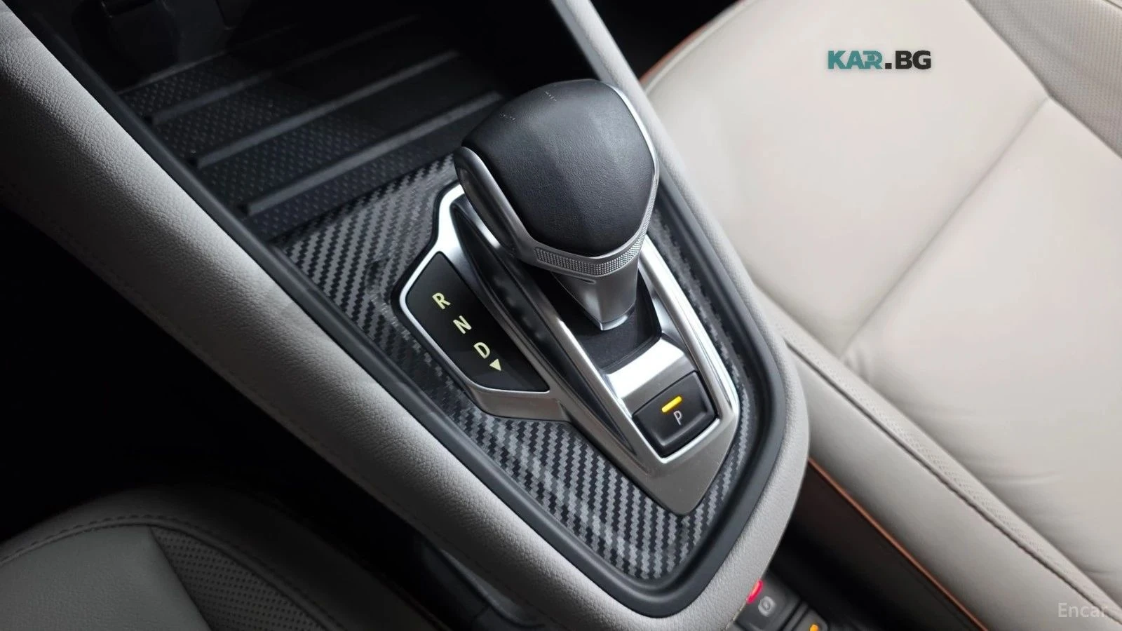 Renault Captur, снимка 9 - Автомобили и джипове - 56689890