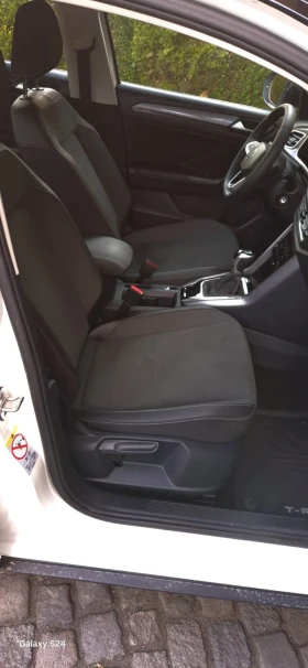 VW T-Roc 1.5 e2 Style | Mobile.bg    7