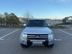 Обява за продажба на Mitsubishi Pajero 3.2did 160кс Комън Рейл внос от Северна Италия ~20 000 лв. - изображение 2 | Auto.bg Обява за продажба на Mitsubishi Pajero 3.2did 160кс Комън Рейл внос от Северна Италия ~20 000 лв. - изображение 2