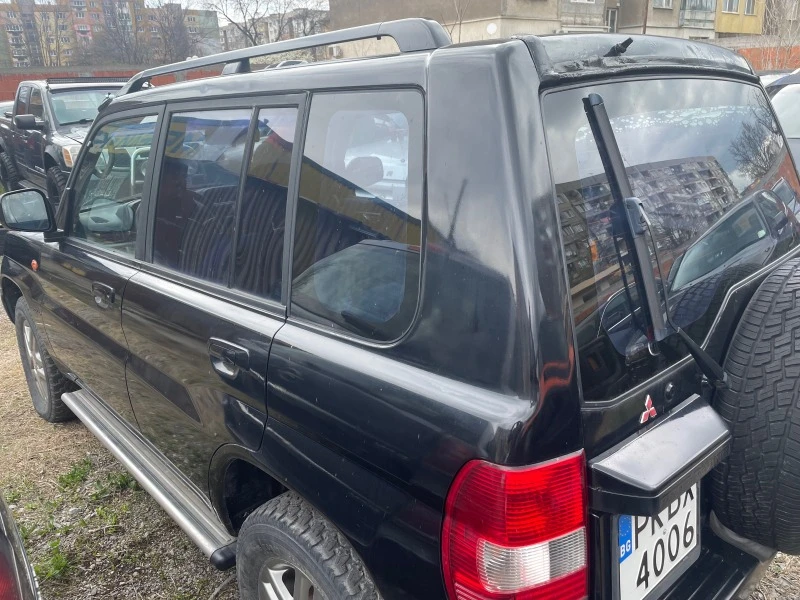 Mitsubishi Pajero pinin АВТОМАТИК + ГАЗ, снимка 4 - Автомобили и джипове - 46426504