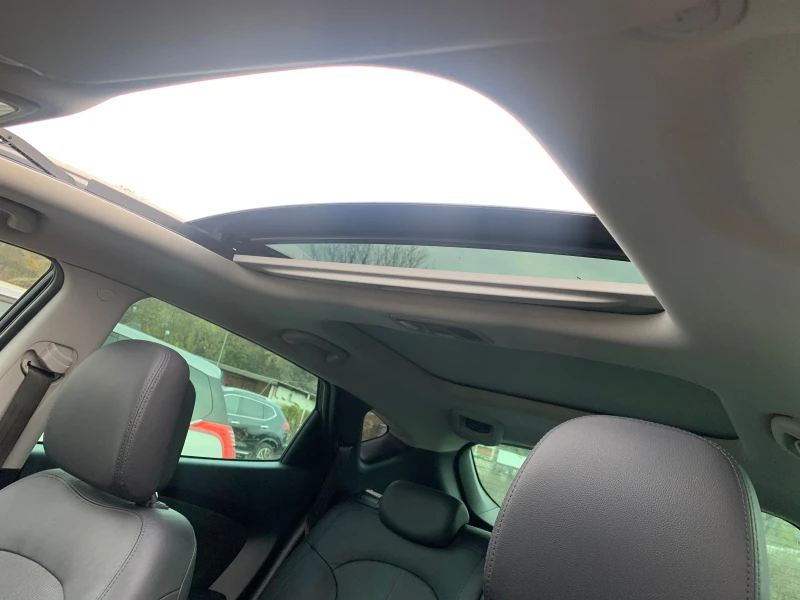 Hyundai IX35 2.0GDIШВЕИЦАРИЯ, снимка 16 - Автомобили и джипове - 52465372