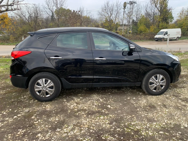 Hyundai IX35 2.0GDIШВЕИЦАРИЯ, снимка 7 - Автомобили и джипове - 52465372