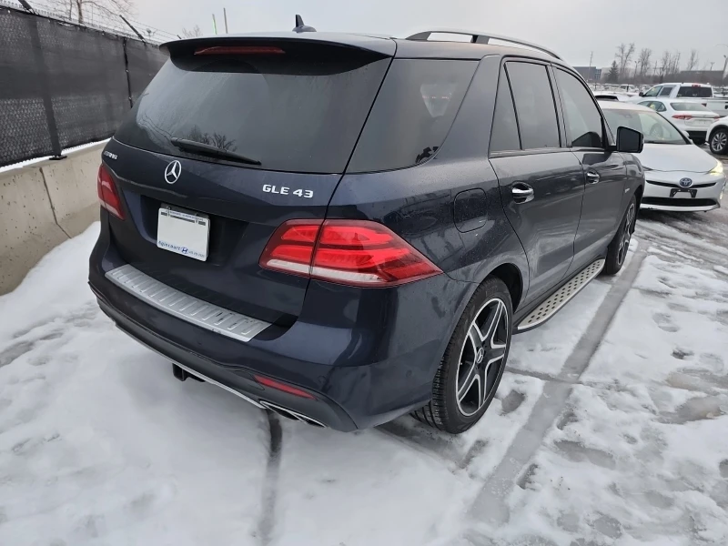 Mercedes-Benz GLE 43 AMG * * CARFAX * * АВТО КРЕДИТ * * , снимка 3 - Автомобили и джипове - 53459942